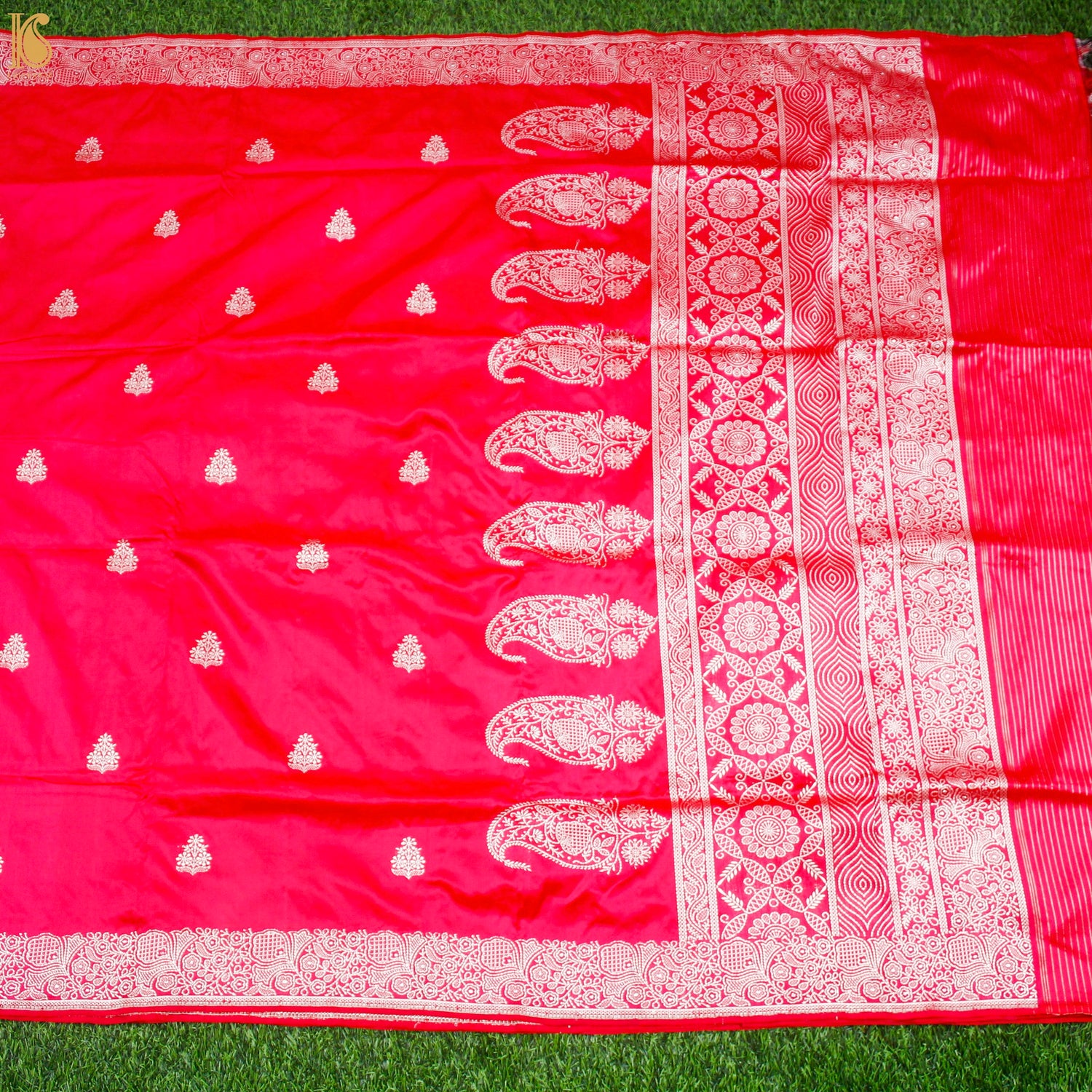 Razzmatazz Pink Pure Katan Silk Handloom Banarasi Saree - Khinkhwab