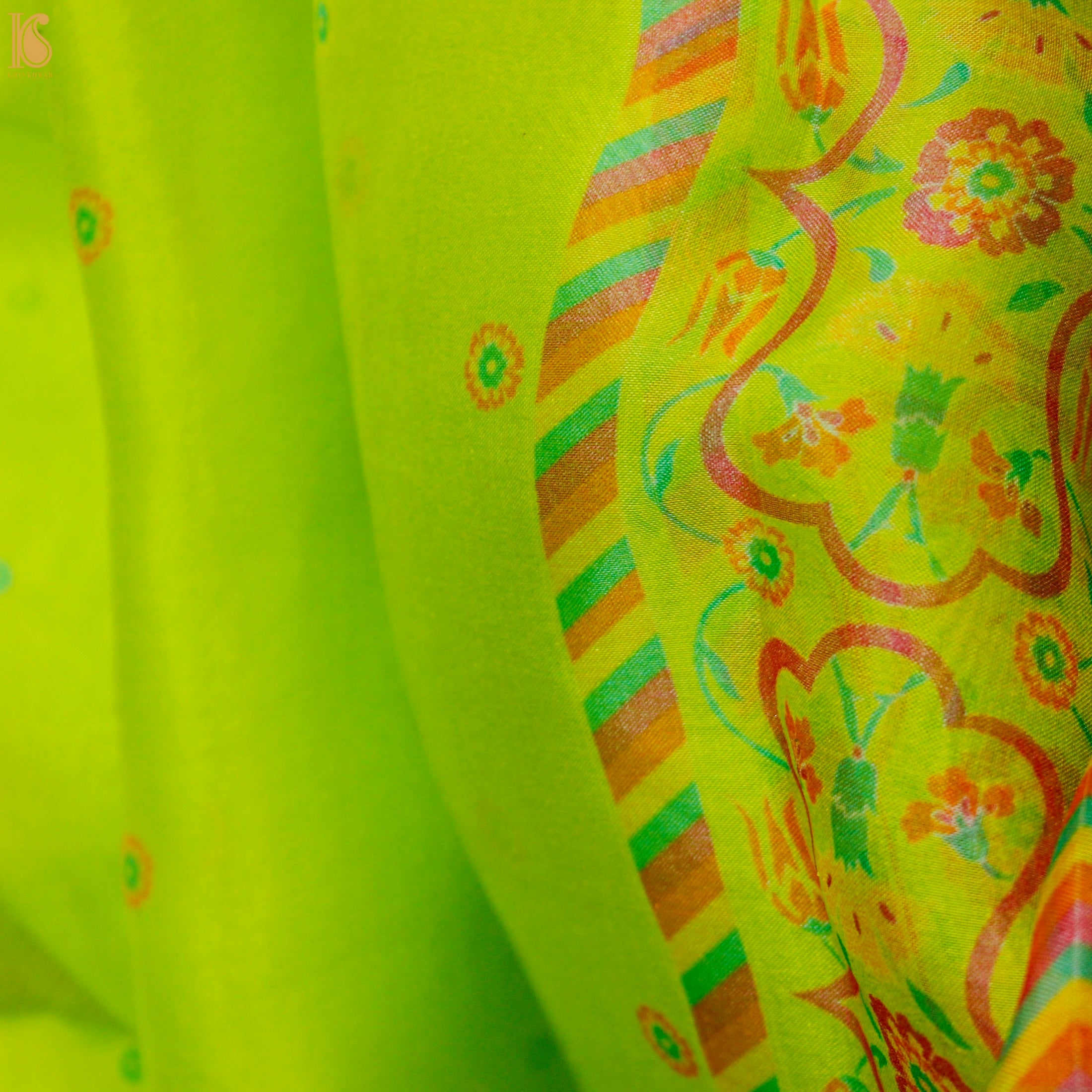 KARANFİL - Inch Worm Green Pure Organza Print Dupatta - Khinkhwab