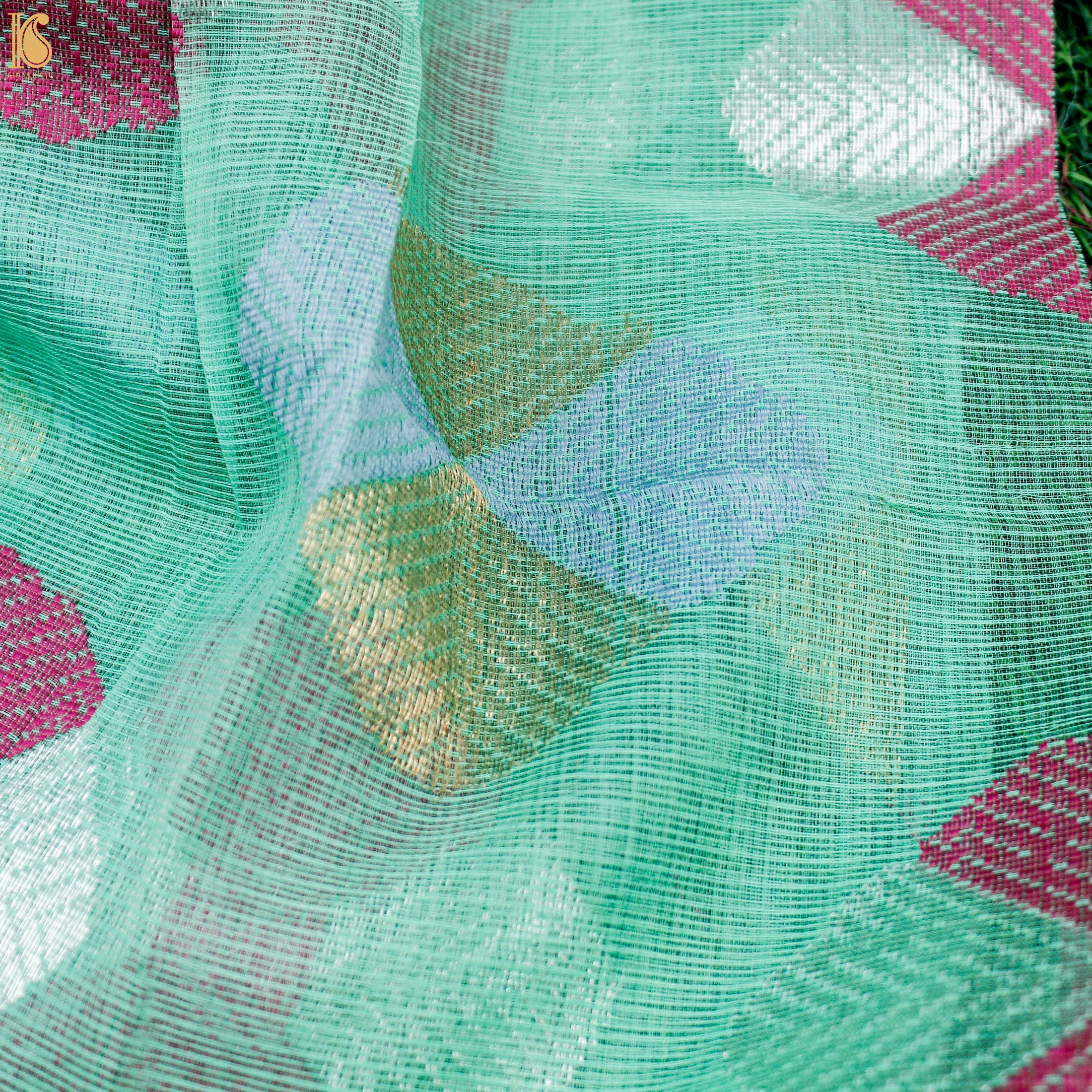 Handwoven Green Real Zari Kota Blouse Fabric - Khinkhwab