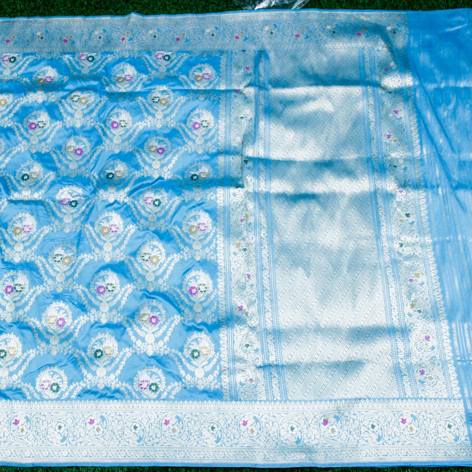 Malibu Blue Pure Katan Silk Handwoven Banarasi Kadwa Saree - Khinkhwab