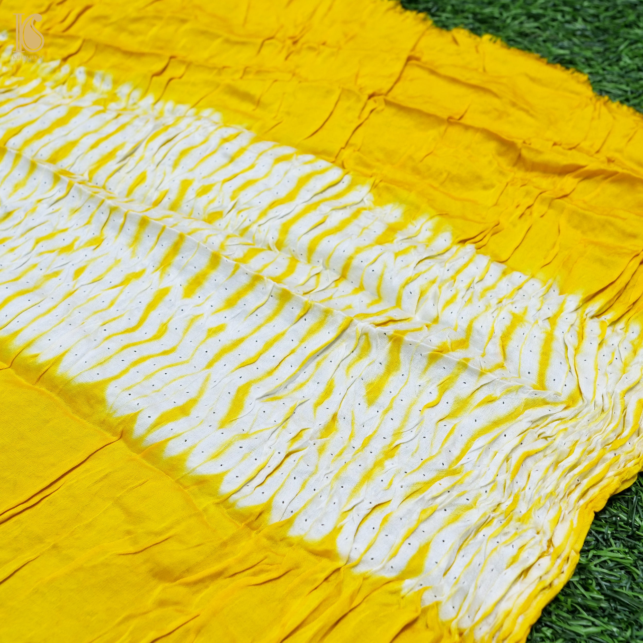 Yellow Modal Silk Shibori Saree with Tissue Palla - Khinkhwab