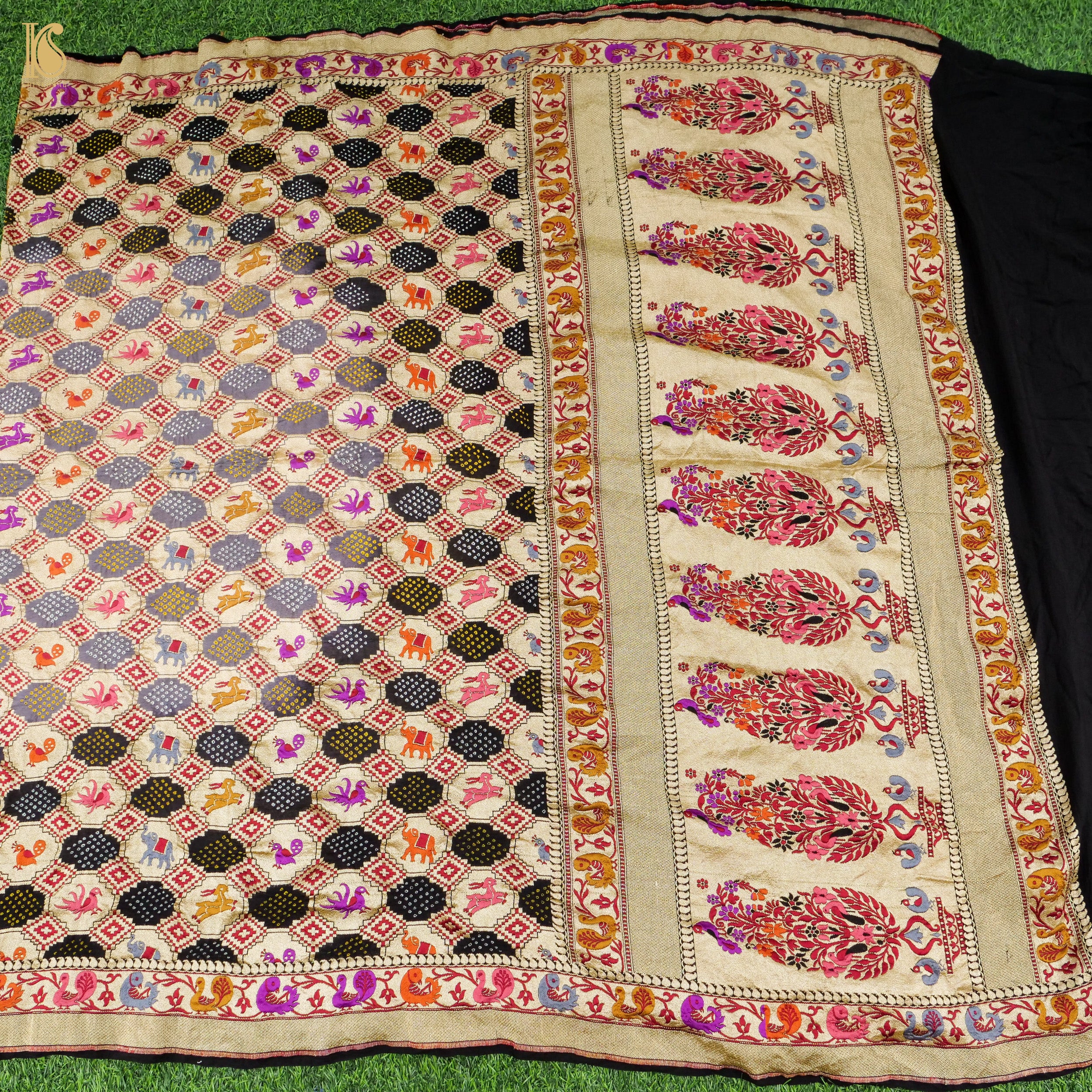 Black Pure Georgette Handloom Banarasi Bandhani Dupatta - Khinkhwab