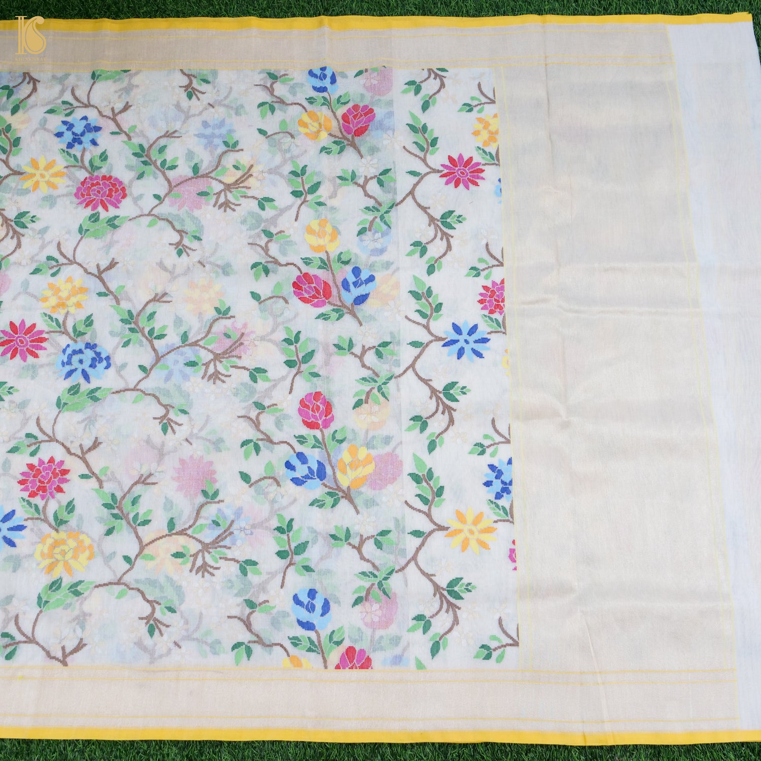 Pearl White Handwoven Pure Cotton Real Silver Zari Banarasi Saree - Khinkhwab