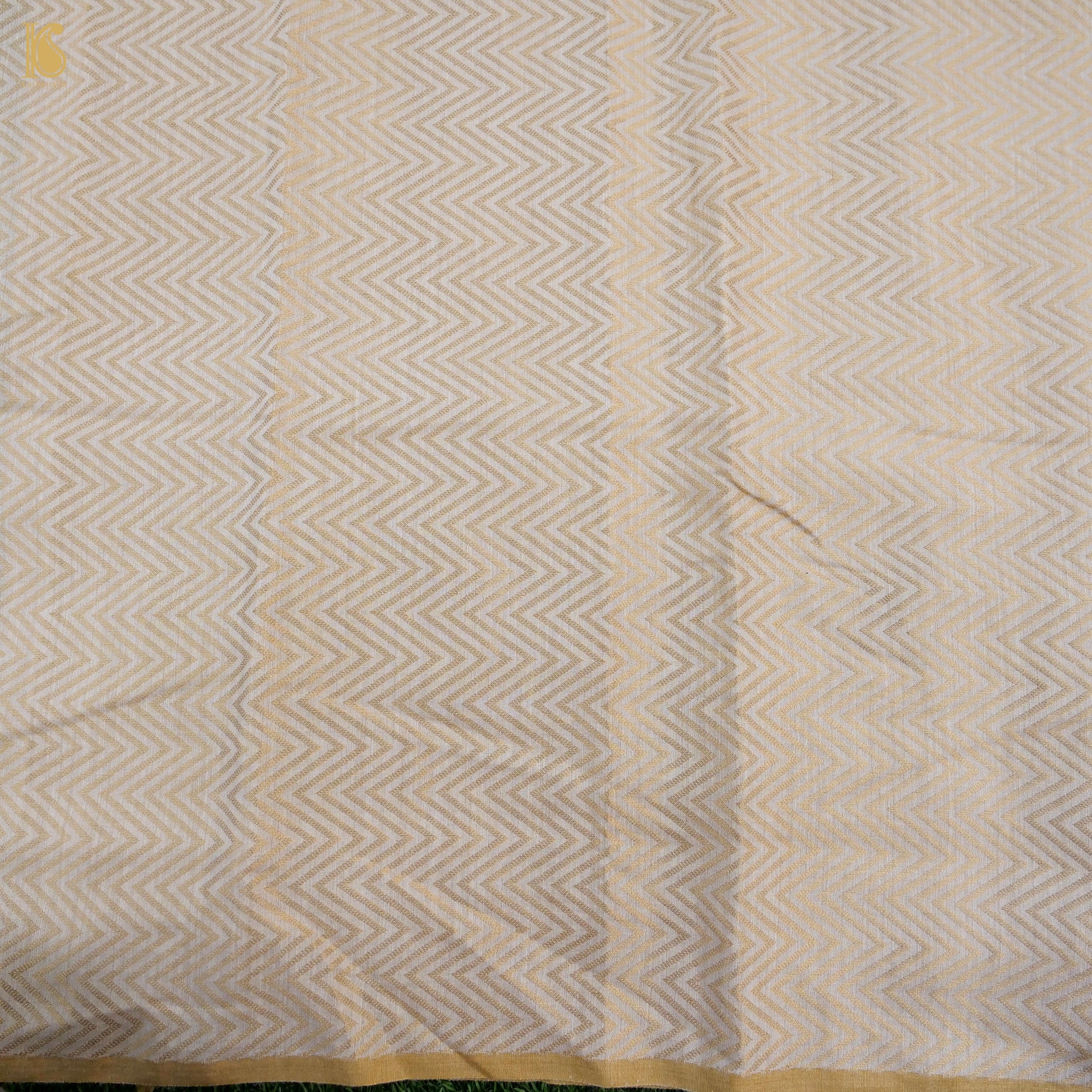 Beige Pure Moonga Silk Handloom Banarasi Dyeable Chevron Fabric - Khinkhwab