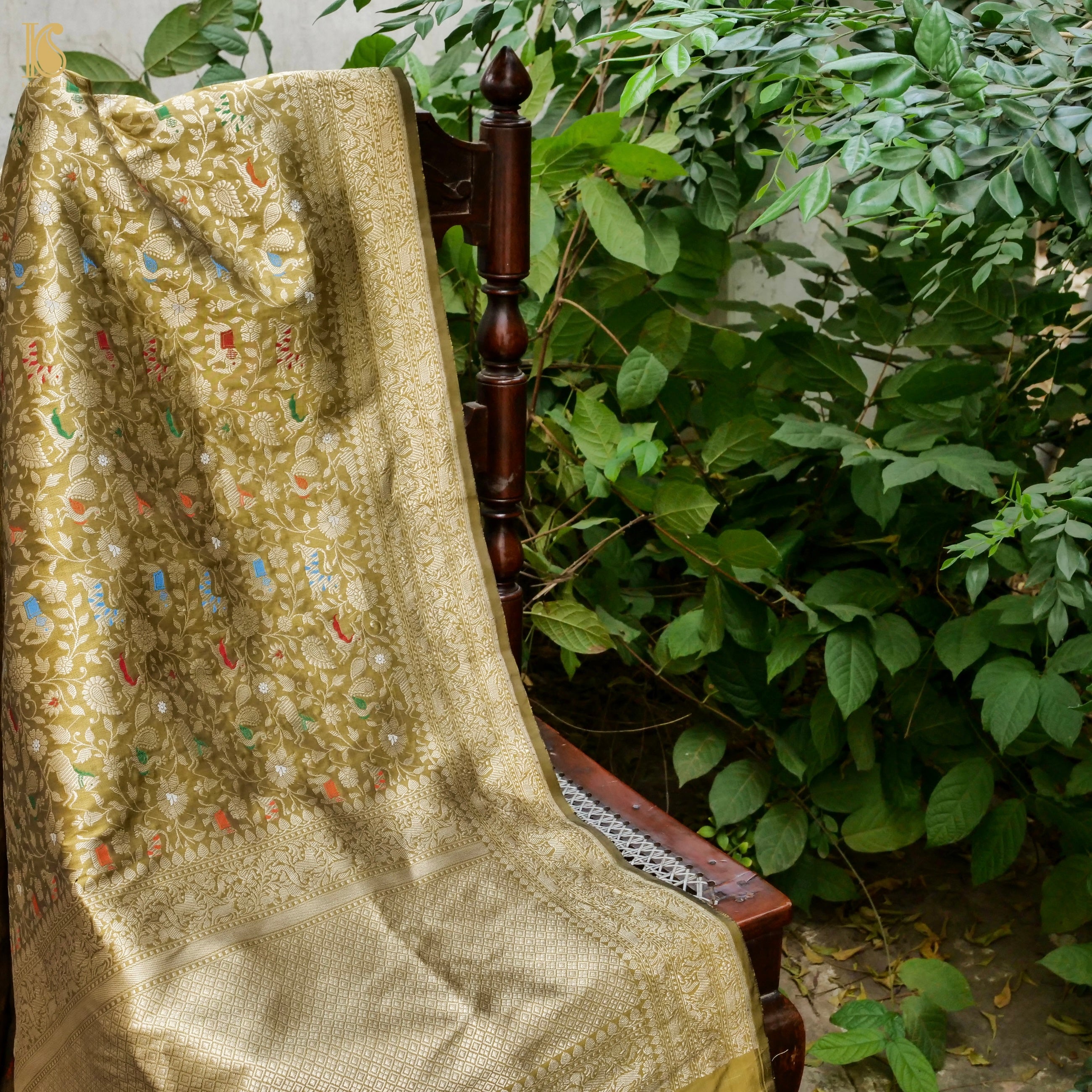Reef Gold Pure Katan Silk Handwoven Banarasi Shikargah Dupatta - Preorder - Khinkhwab