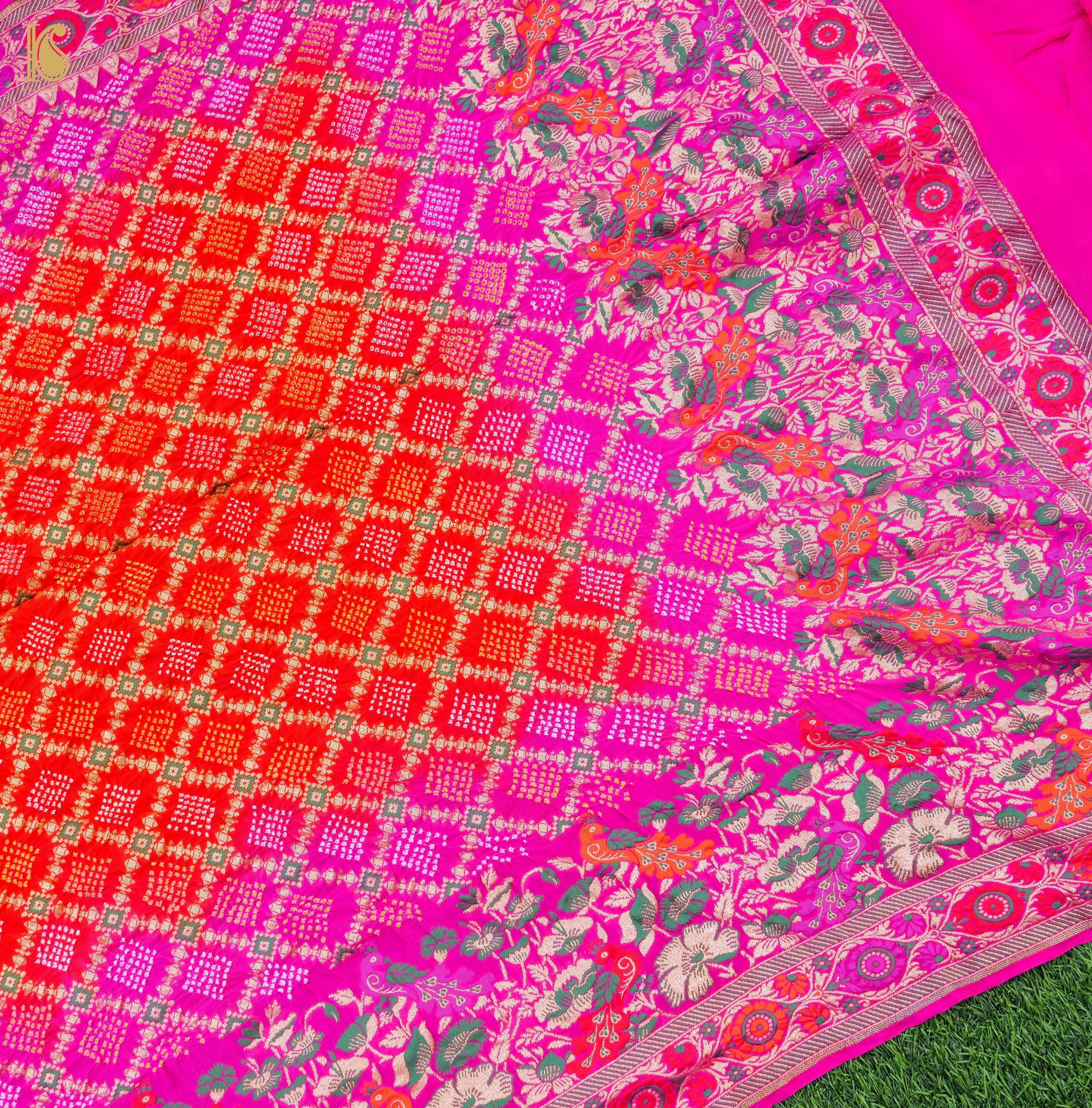 Shaded Pink Banarasi Pure Georgette Bandhani Saree - Khinkhwab
