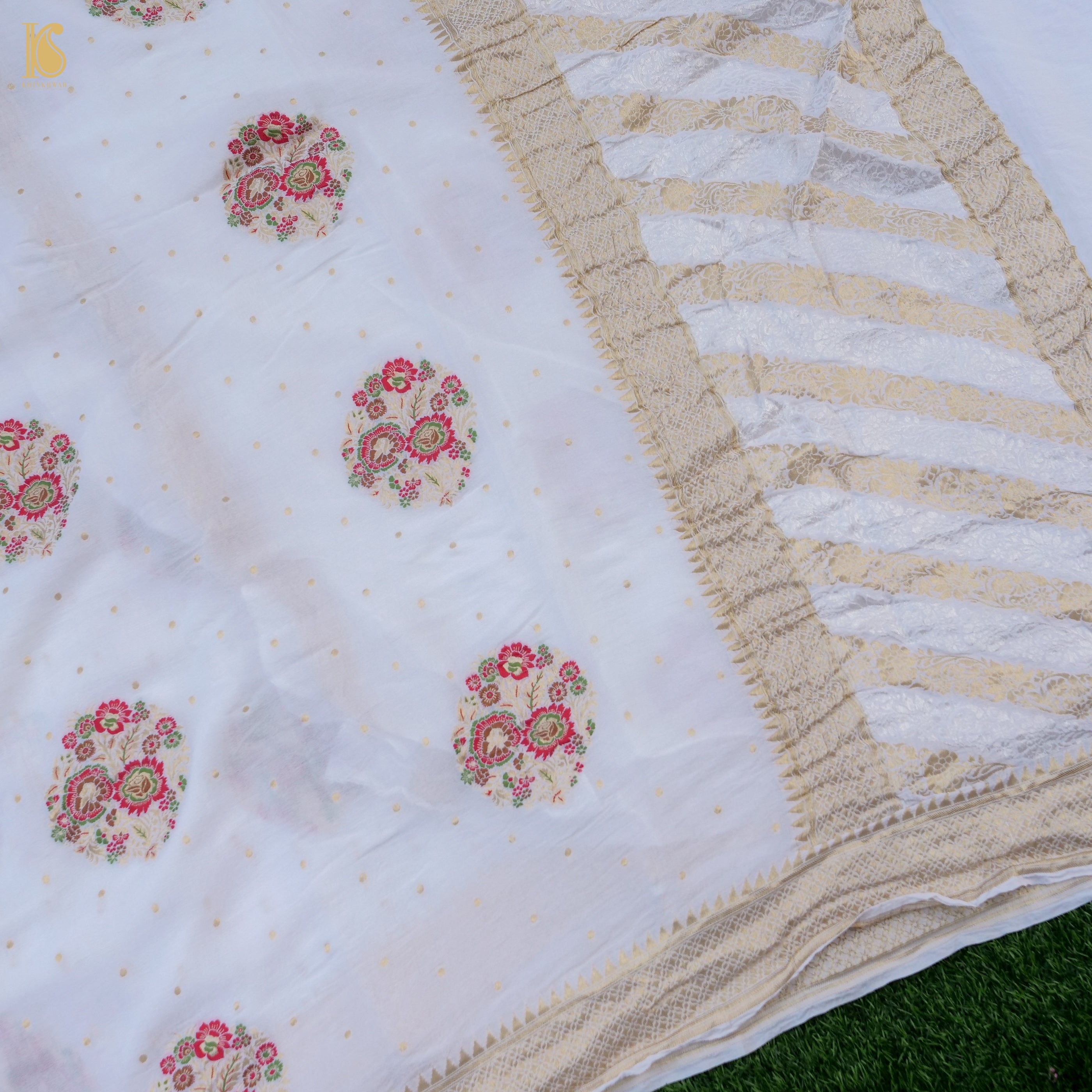Dyeable White Pure Georgette Banarasi Meenakari Saree - Khinkhwab