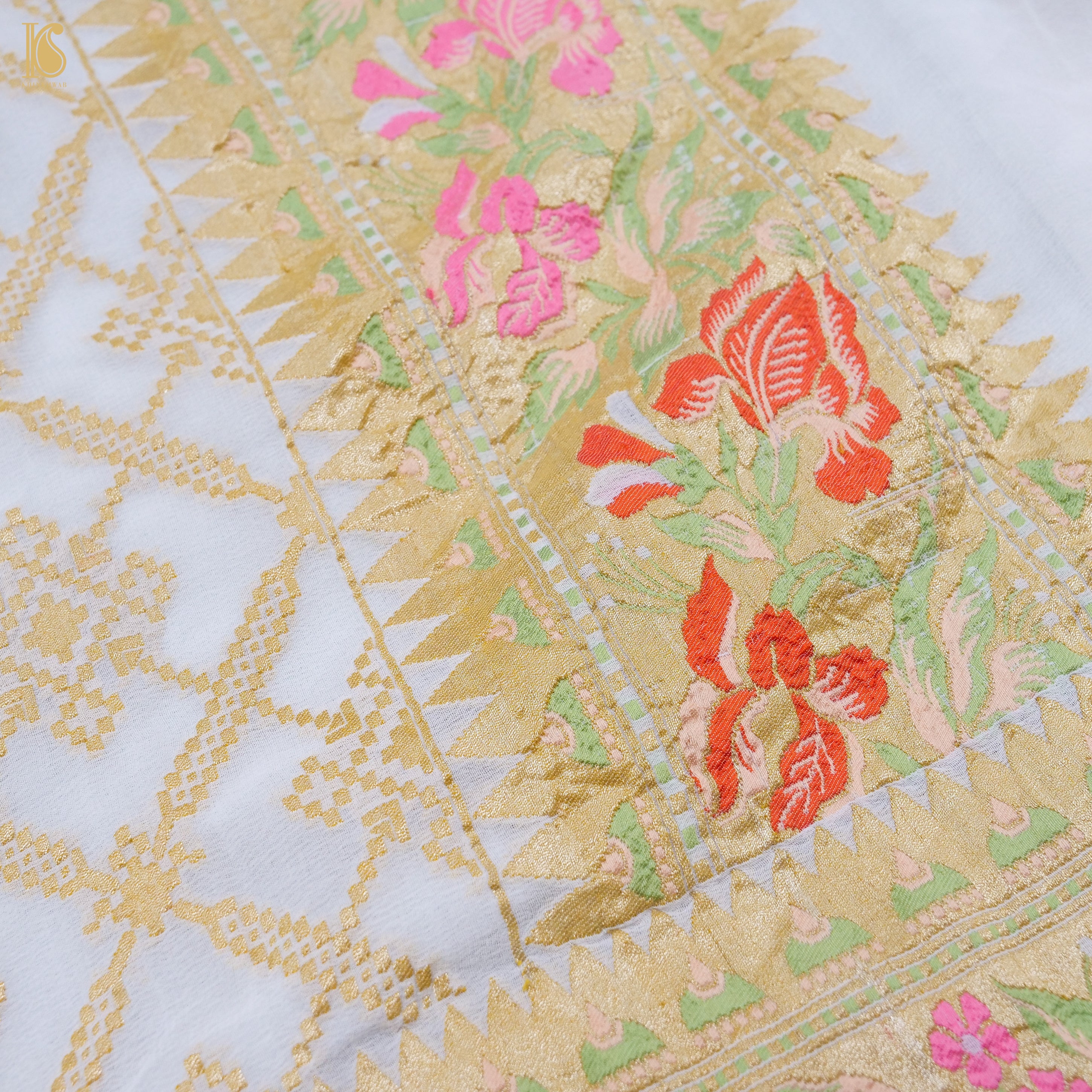 White Pure Georgette Handloom Banarasi Rose Border Saree - Khinkhwab