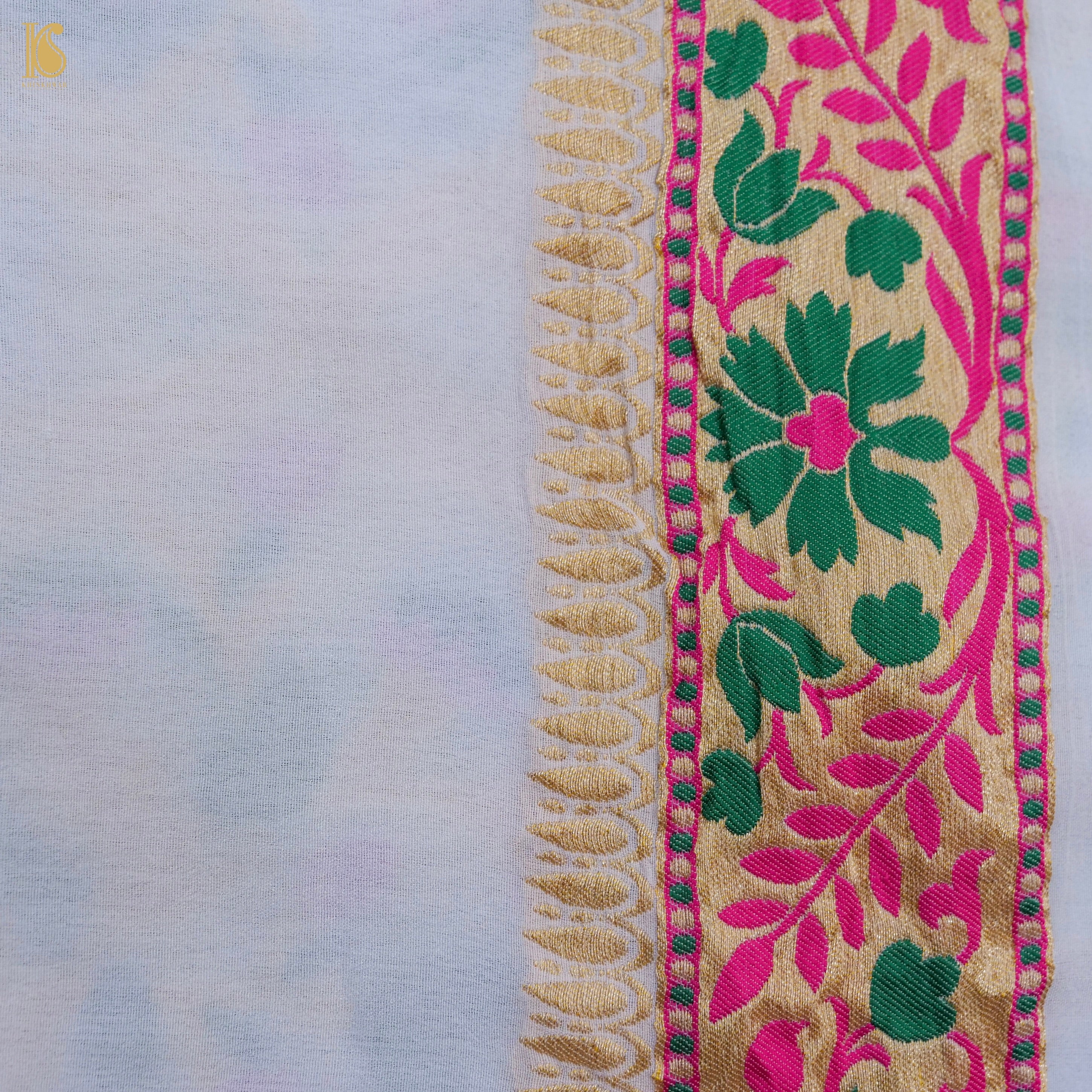 White Pure Georgette Handloom Banarasi Honeycomb Flower Saree - Khinkhwab
