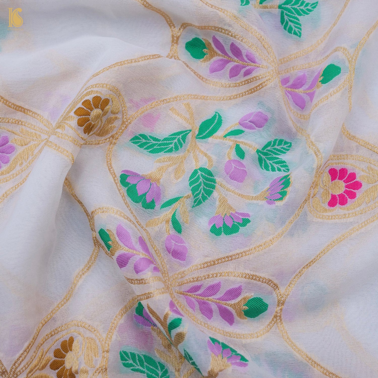 White Pure Georgette Handloom Banarasi Honeycomb Flower Saree - Khinkhwab