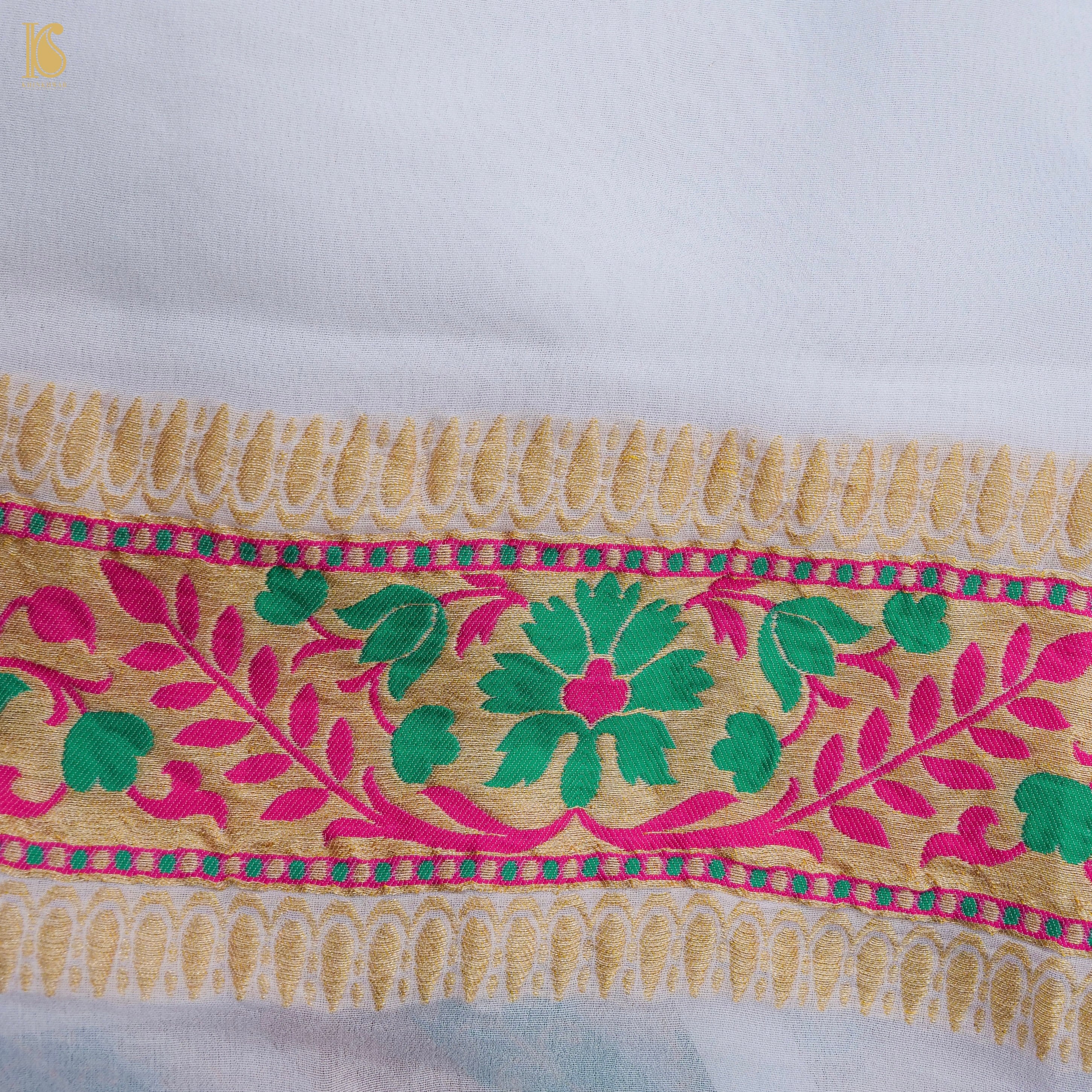 White Pure Georgette Handloom Banarasi Honeycomb Flower Saree - Khinkhwab
