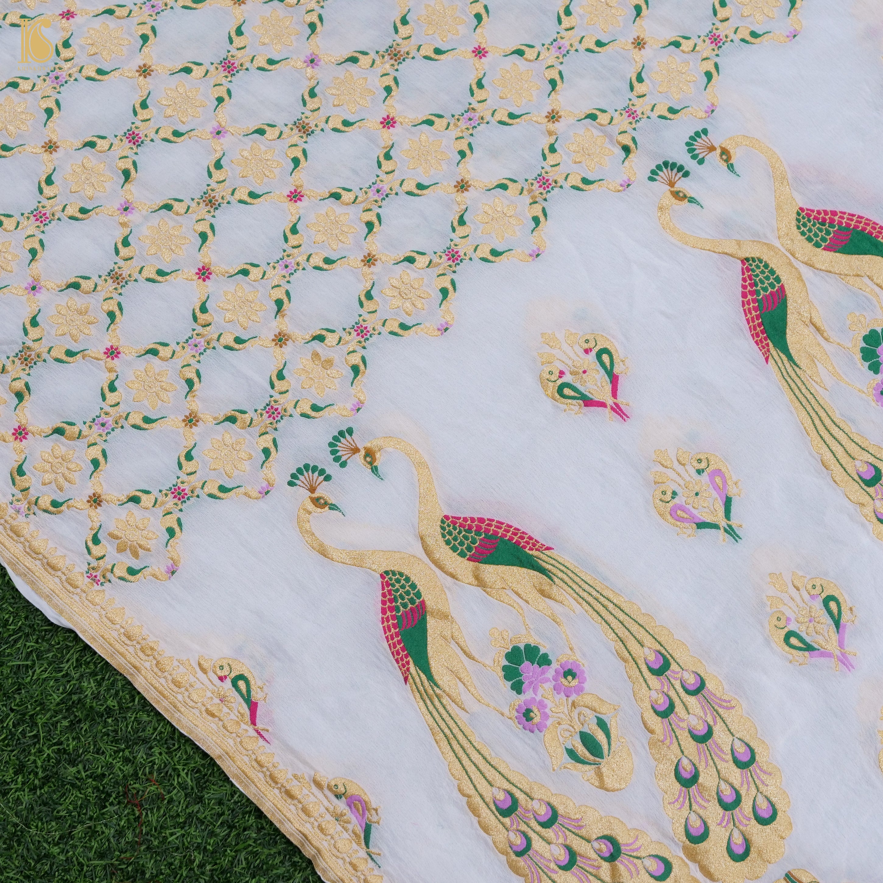 White Banarasi Pure Georgette Meenakari Peacock Dupatta - Khinkhwab