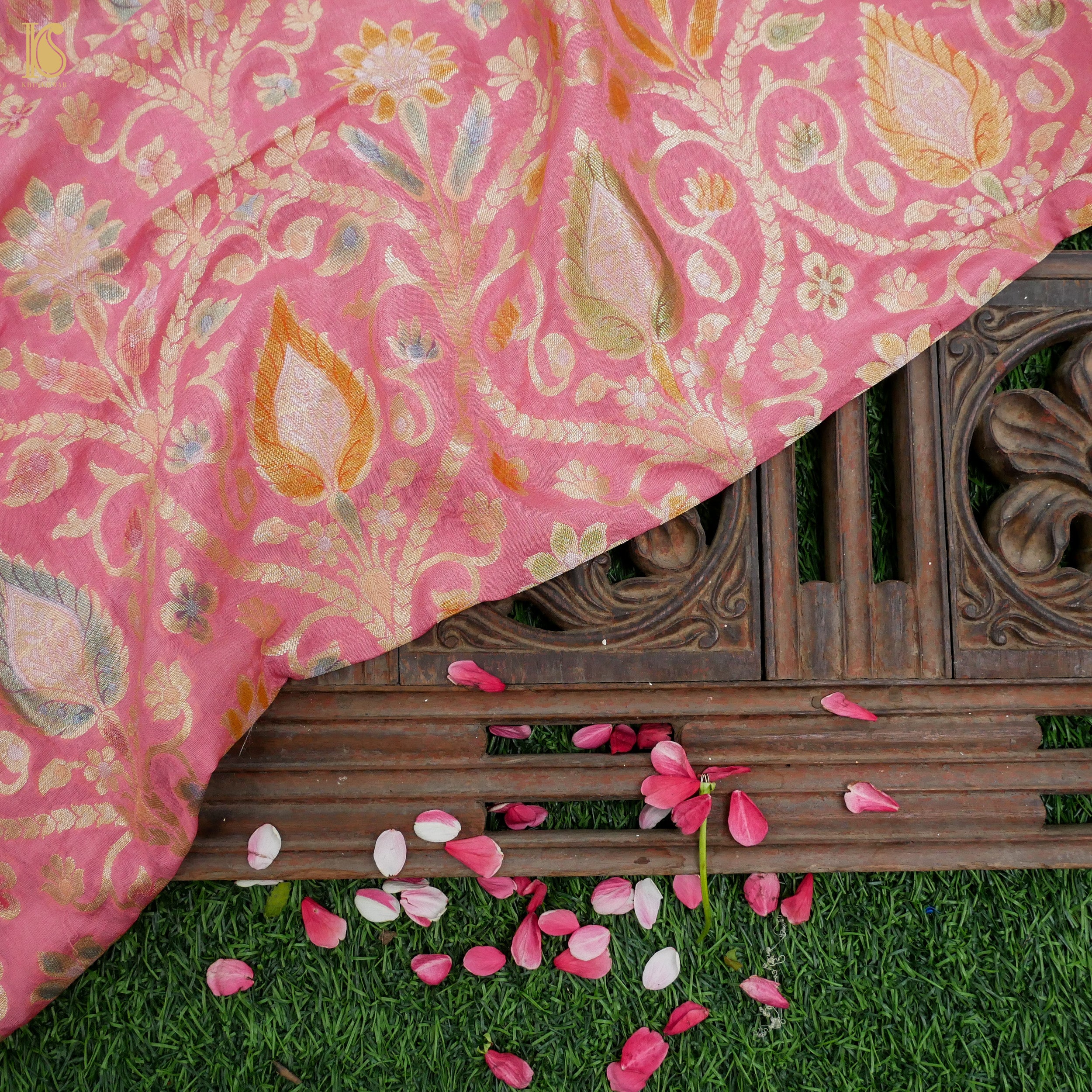 Kobi Pink Pure Georgette Banarasi Fabric with Hand Brush - Khinkhwab