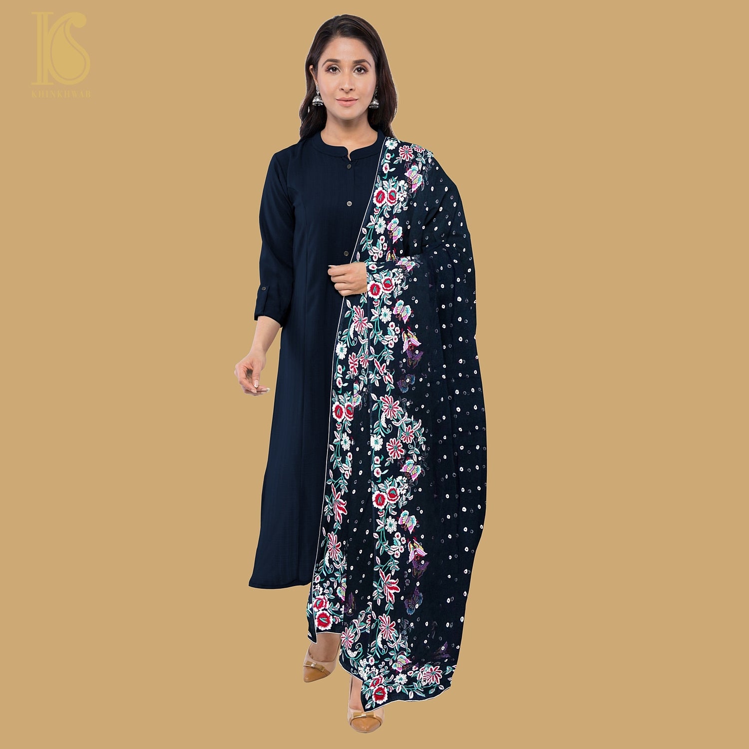 Black Handcrafted Parsi Gara Pure Georgette Dupatta - Khinkhwab