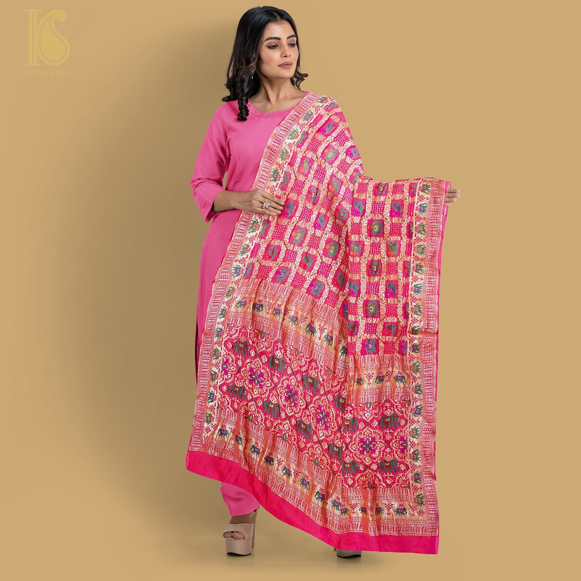 Pink Georgette Banarasi Bandhani Elephant & Parrot Dupatta - Khinkhwab
