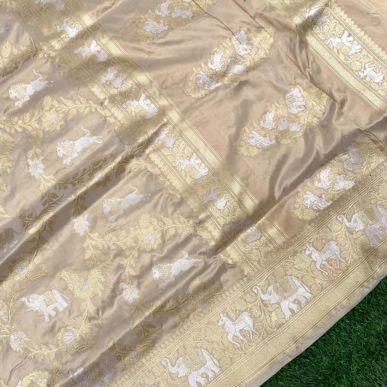 Handloom Banarasi Katan Silk Off White Shikargah Saree - Khinkhwab