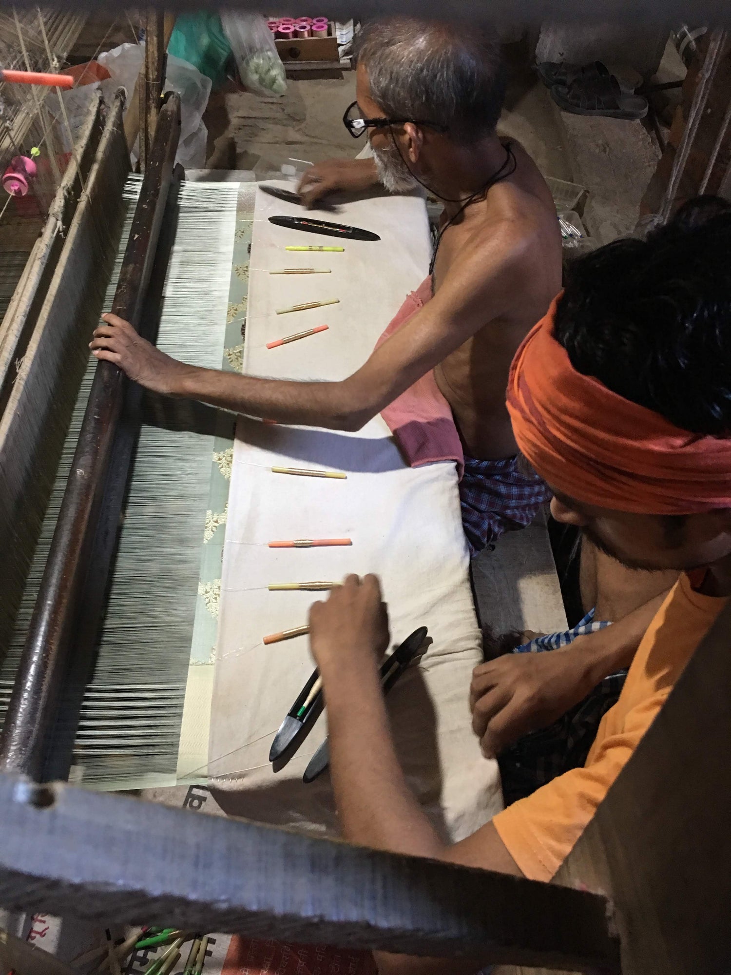 The many hands of Banaras — artisans and weavers behind a Banarasi saree