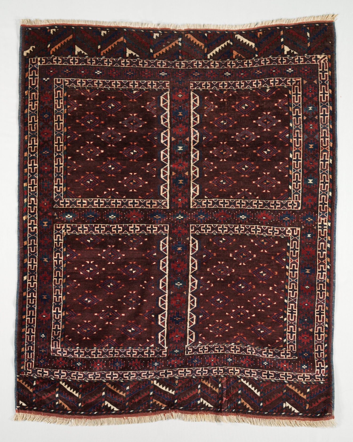 Turkmen Yomud door rug (ensi), 19th century — Cleveland Museum of Art