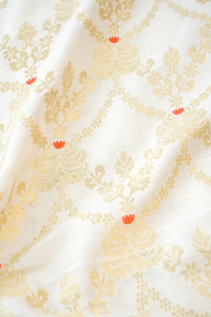Moonga Silk Handloom Banarasi Dyeable Fabric
