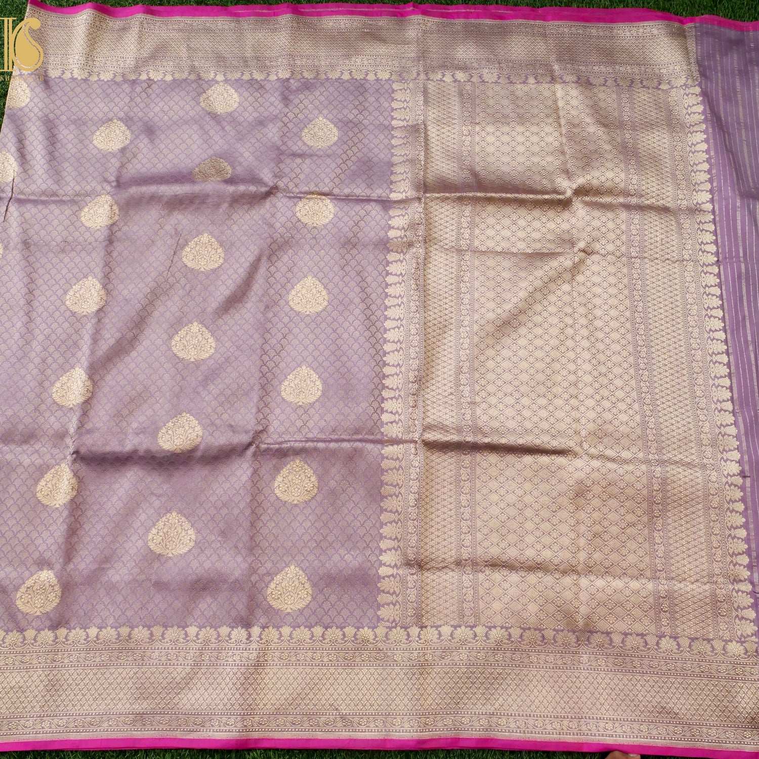 Handloom Banarasi Katan Silk Zari Tanchoi Saree with Kadwa Boota