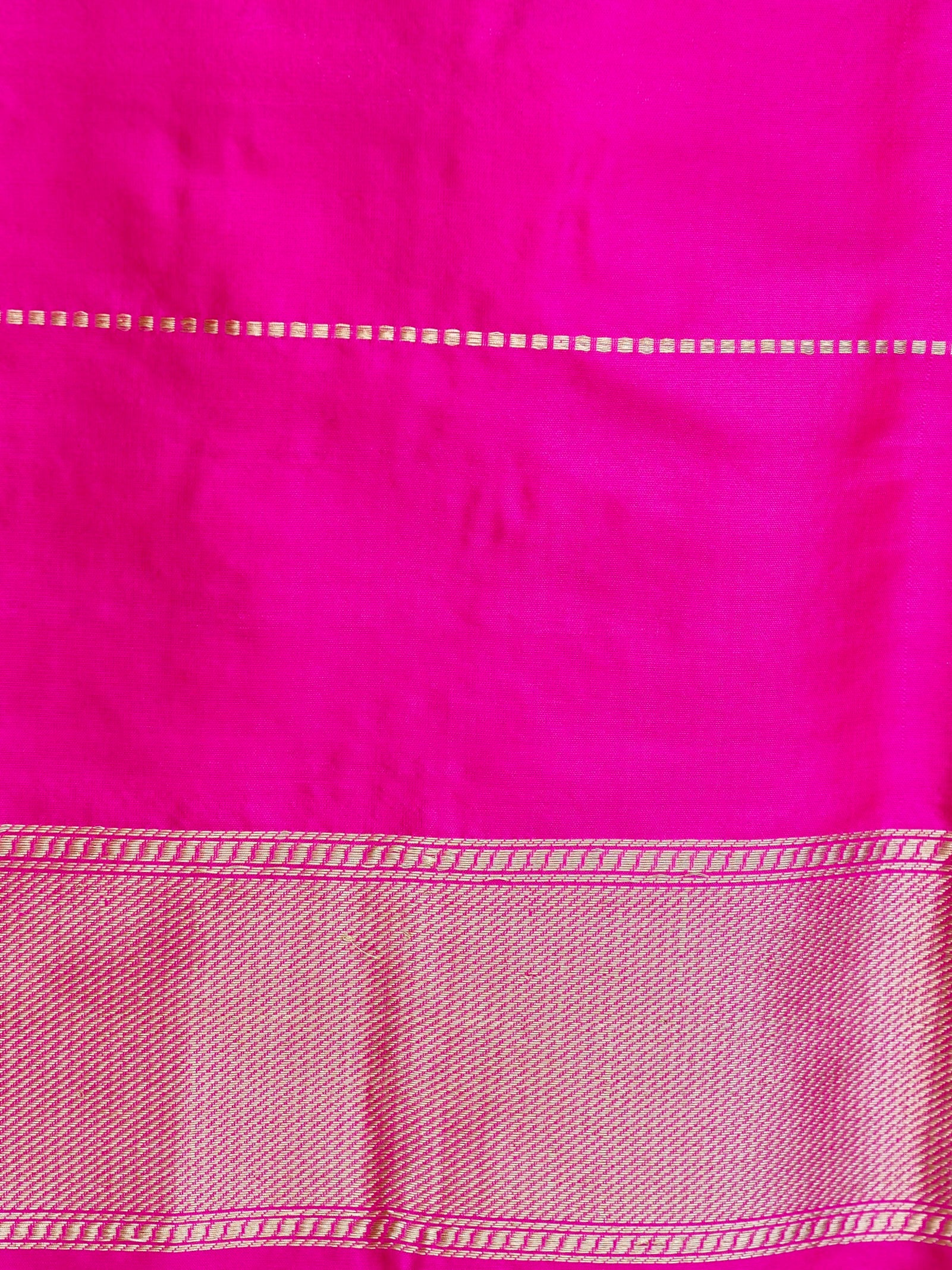 Handloom Banarasi Katan Silk Kadwa Border Saree