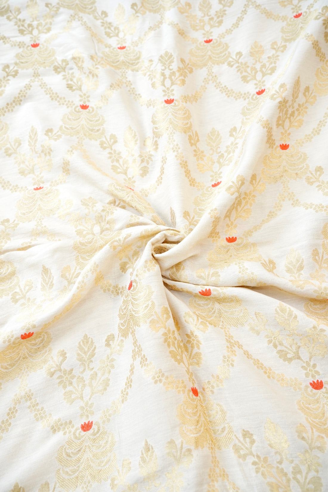 Moonga Silk Handloom Banarasi Dyeable Fabric