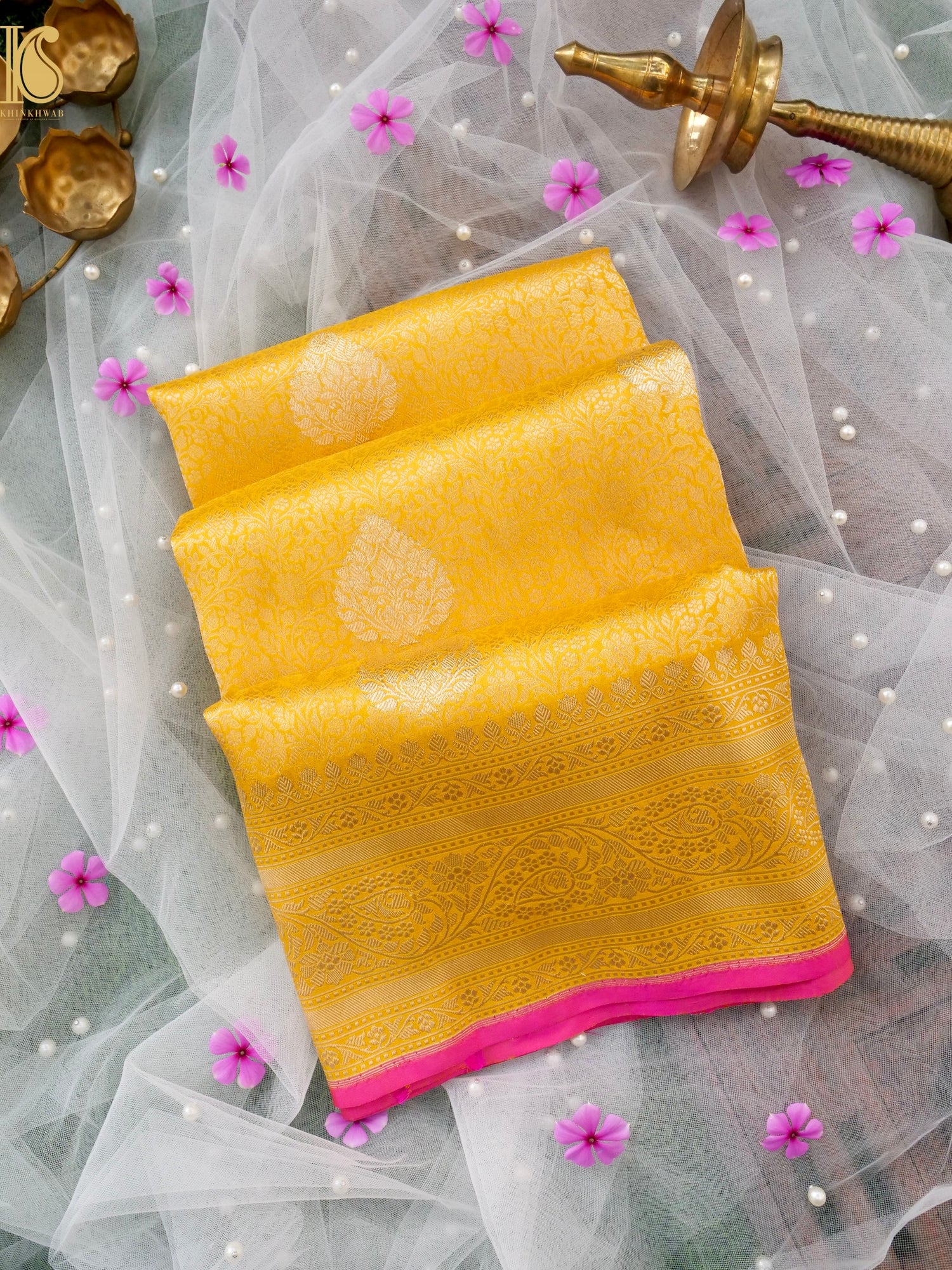 Handloom Banarasi Katan Silk Zari Tanchoi Saree