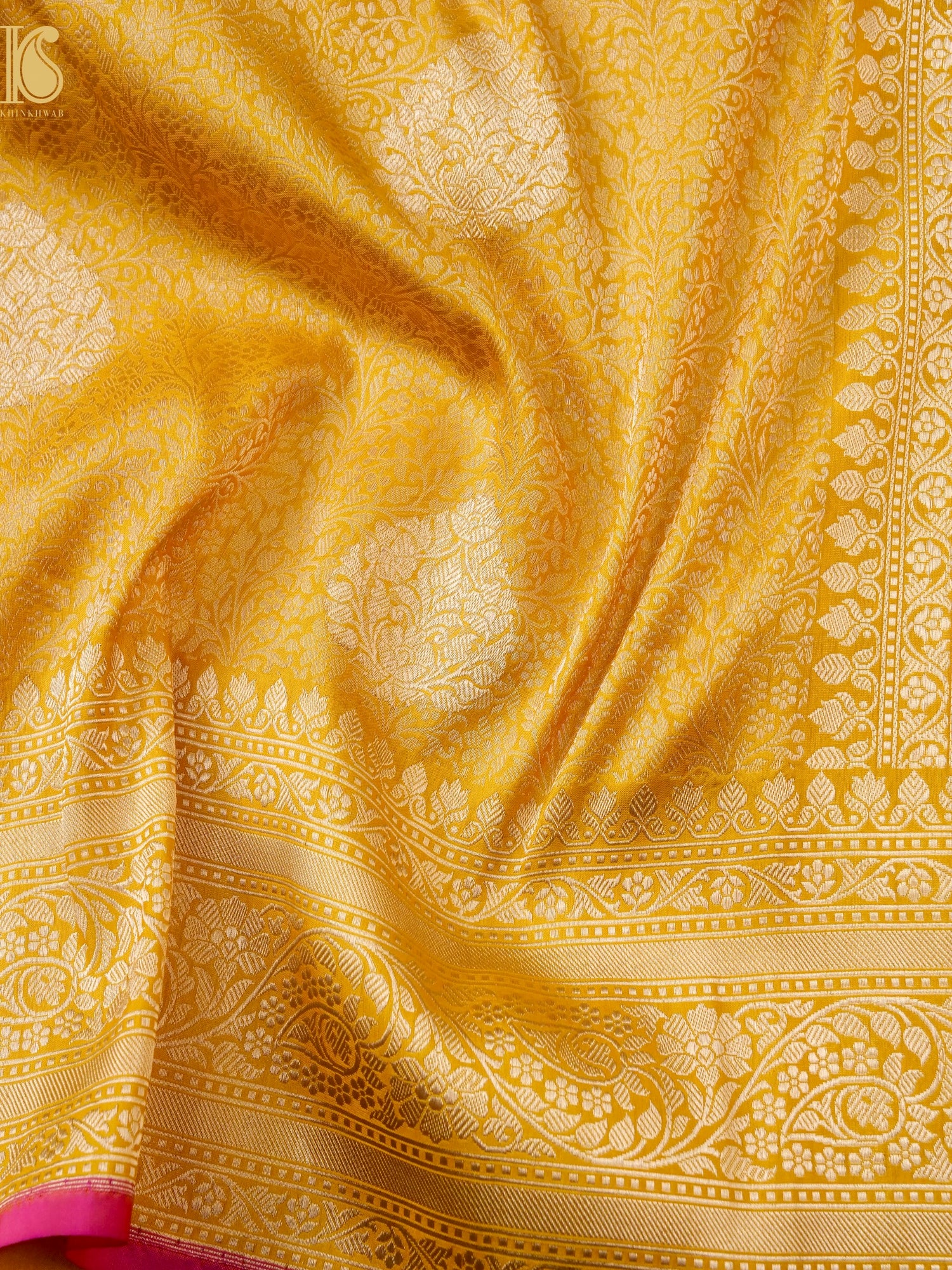 Handloom Banarasi Katan Silk Zari Tanchoi Saree