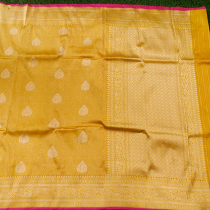 Handloom Banarasi Katan Silk Zari Tanchoi Saree