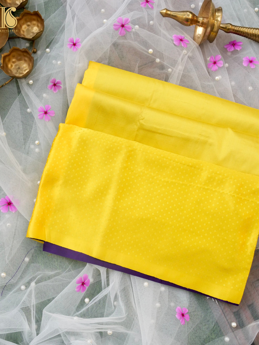 Handwoven Pure Mashru Silk Banarasi Saree