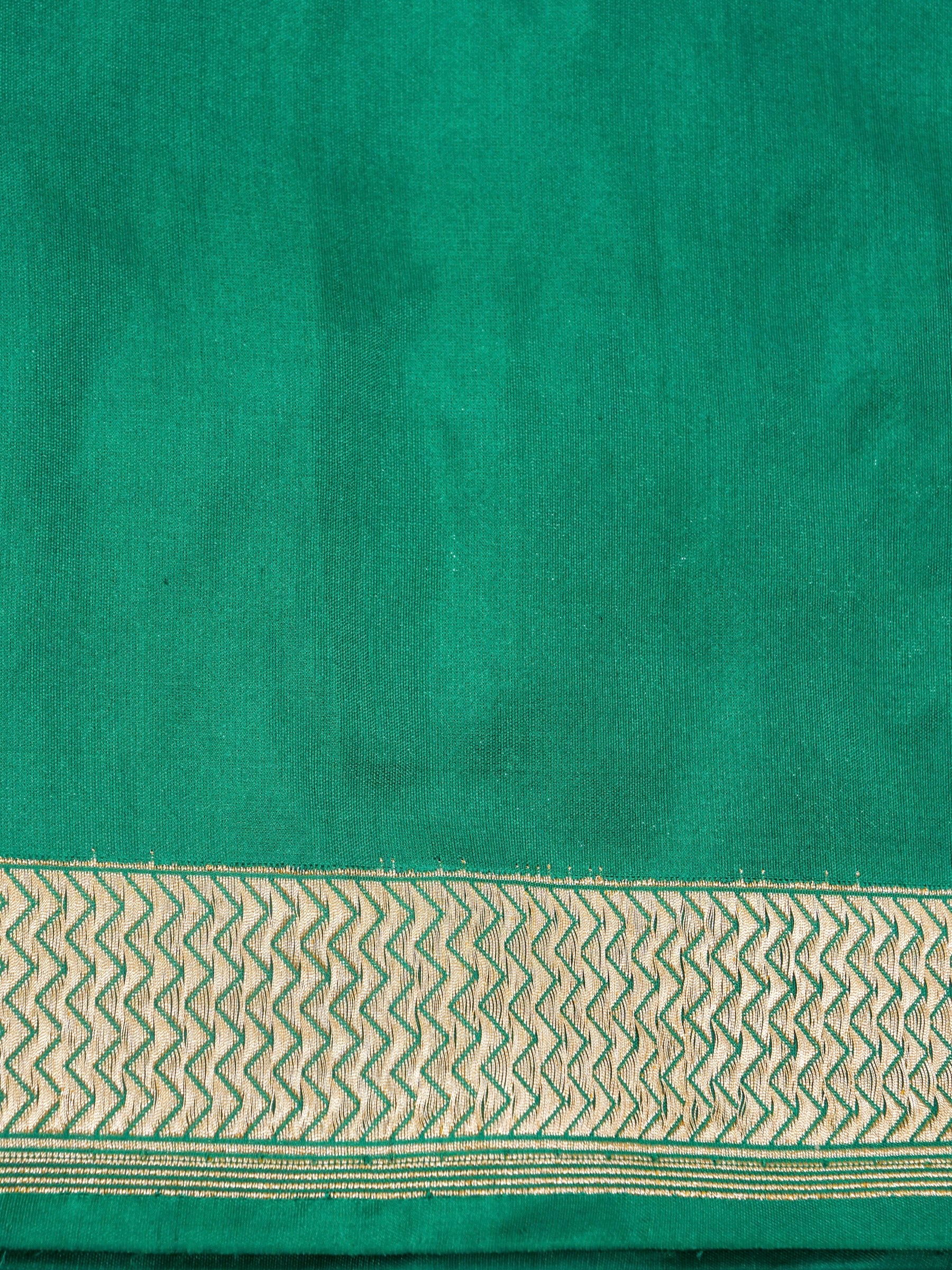 Handloom Banarasi Katan Silk Kadwa Saree in Rama Green