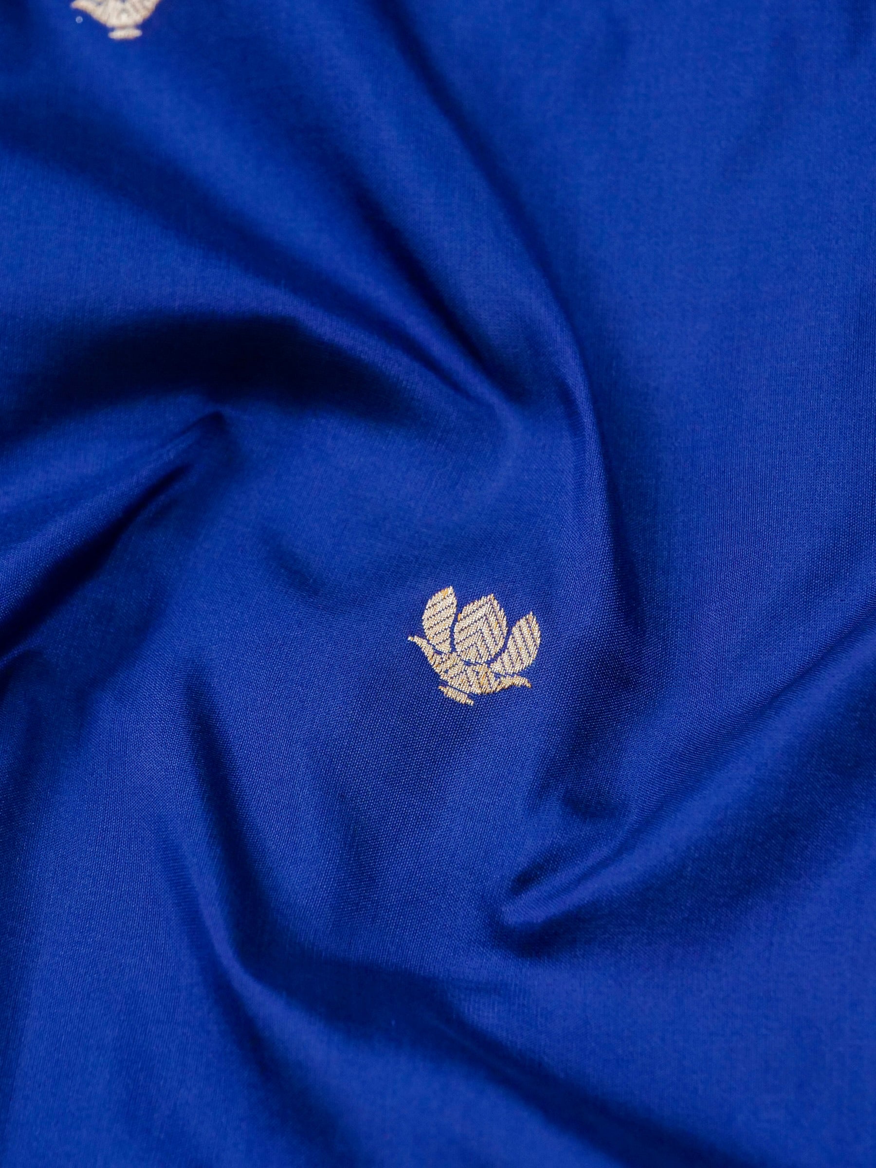 Handloom Banarasi Katan Silk Kadwa Saree in Royal Blue