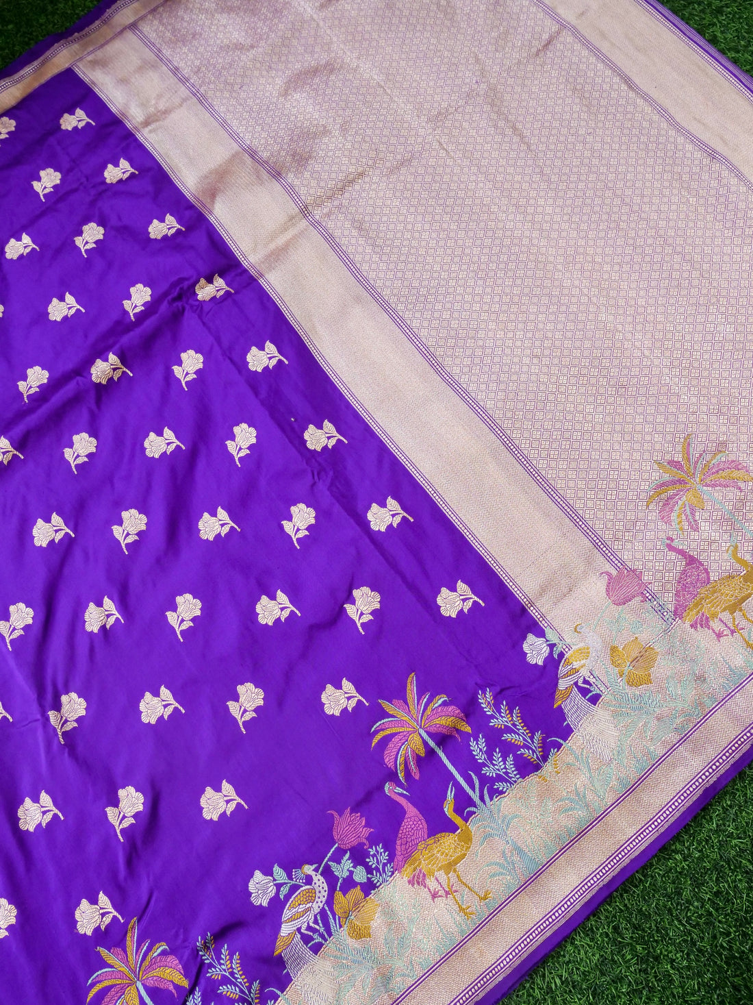 Handwoven Banarasi Katan Silk Kadwa Saree in Violet