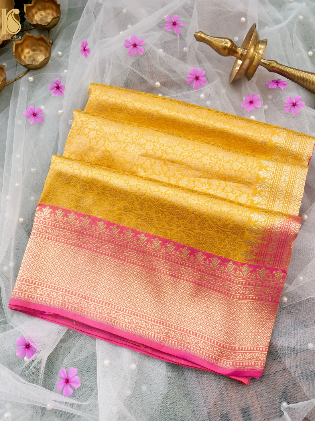 Handloom Banarasi Katan Silk Zari Tanchoi Saree