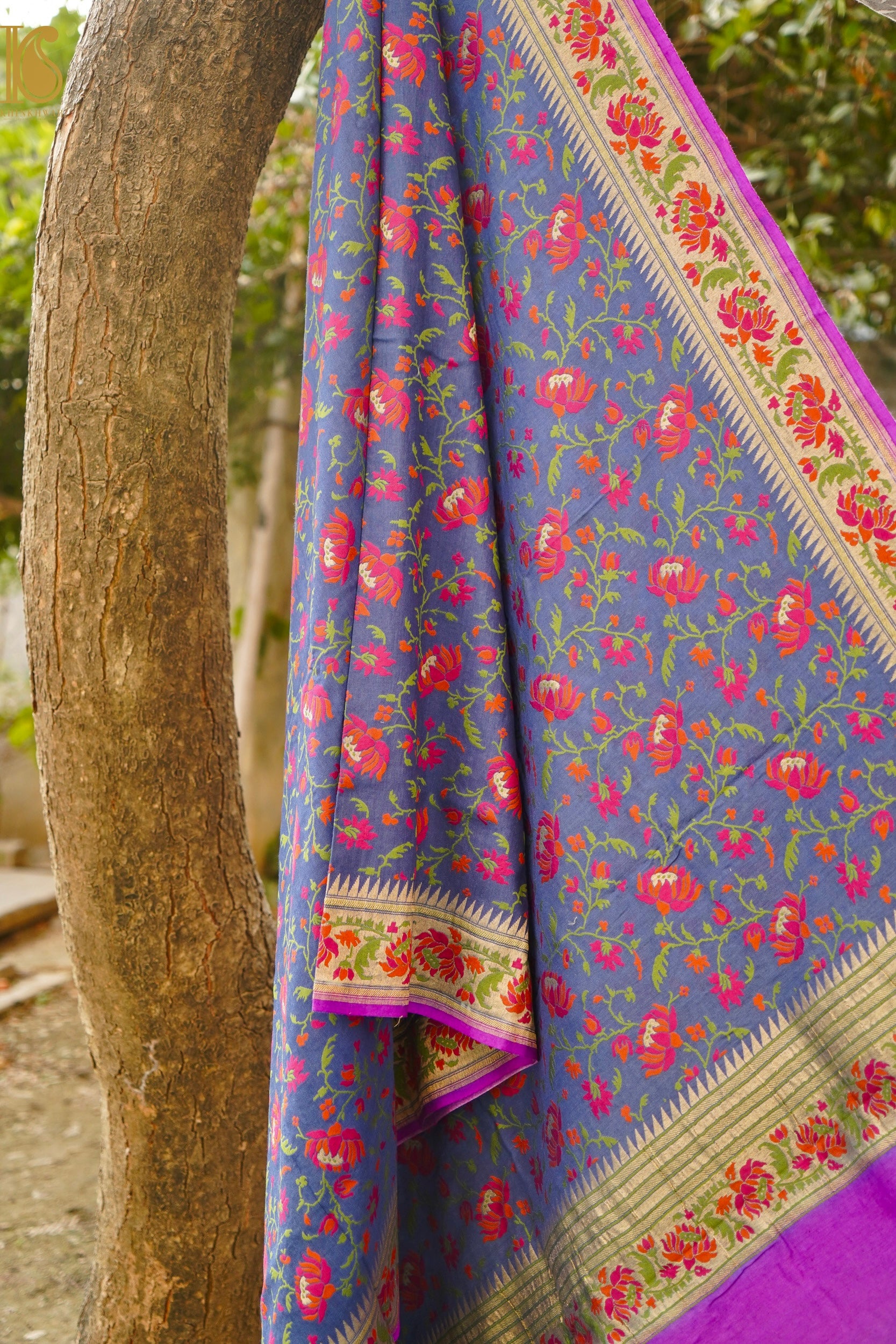 Banarasi Moonga Silk Dupatta with Meenakari