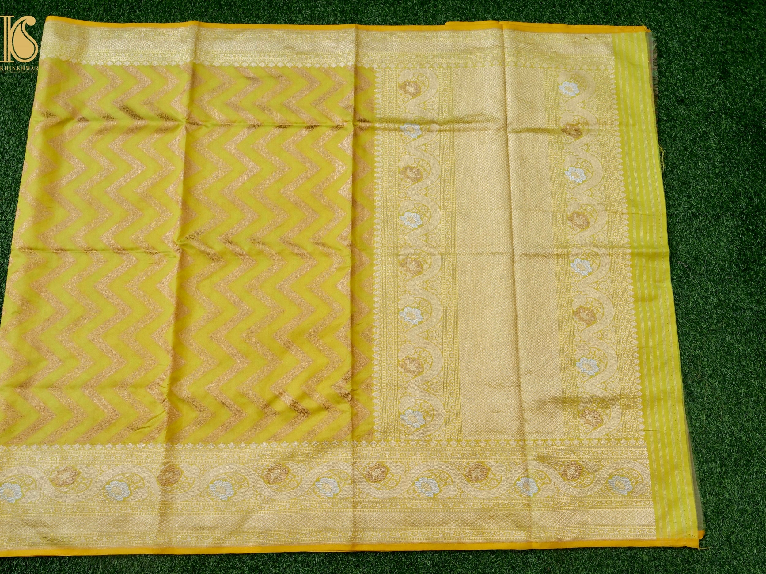 Handloom Banarasi Katan Silk Kadwa Border Saree