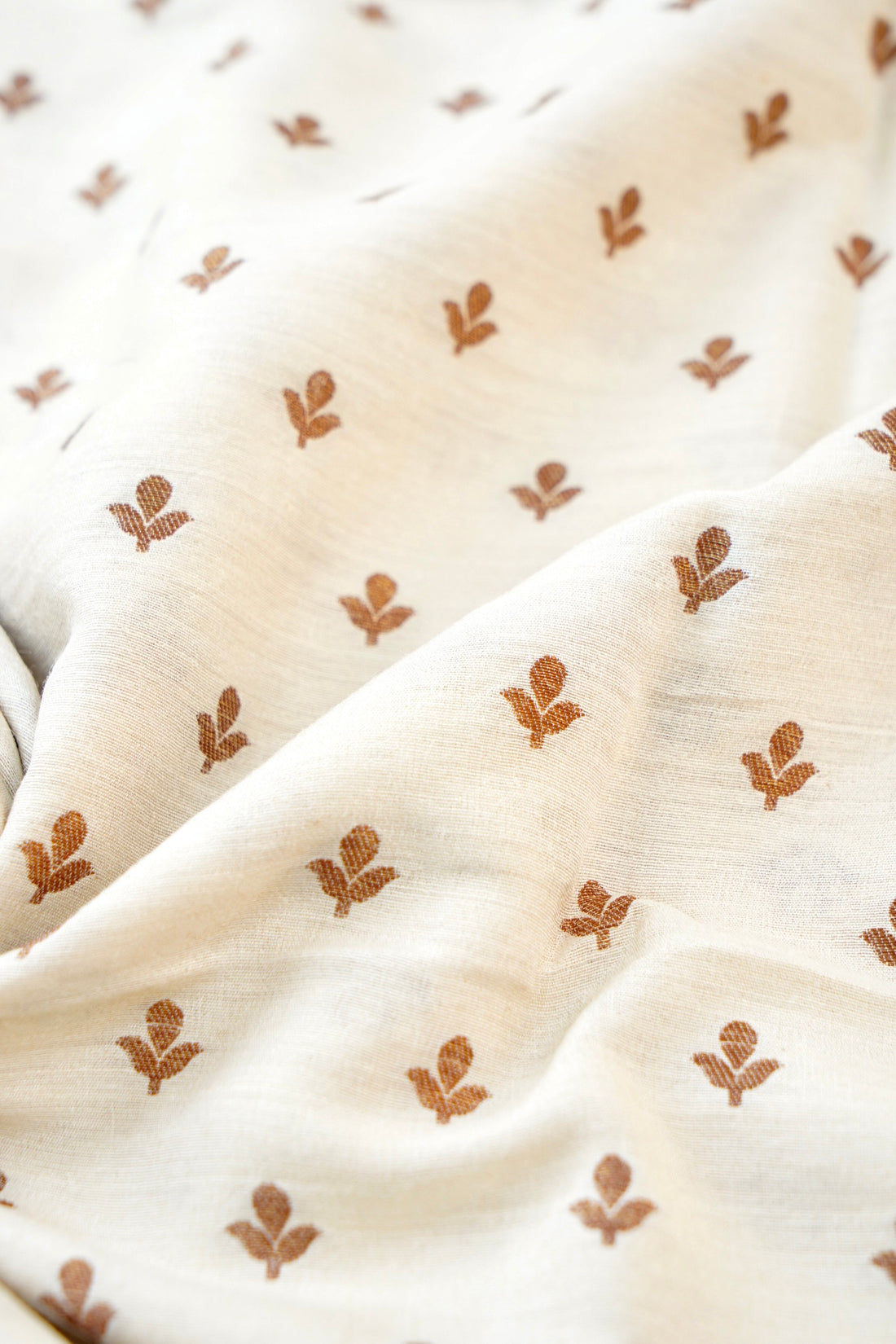 Moonga Silk Handloom Banarasi Dyeable Fabric
