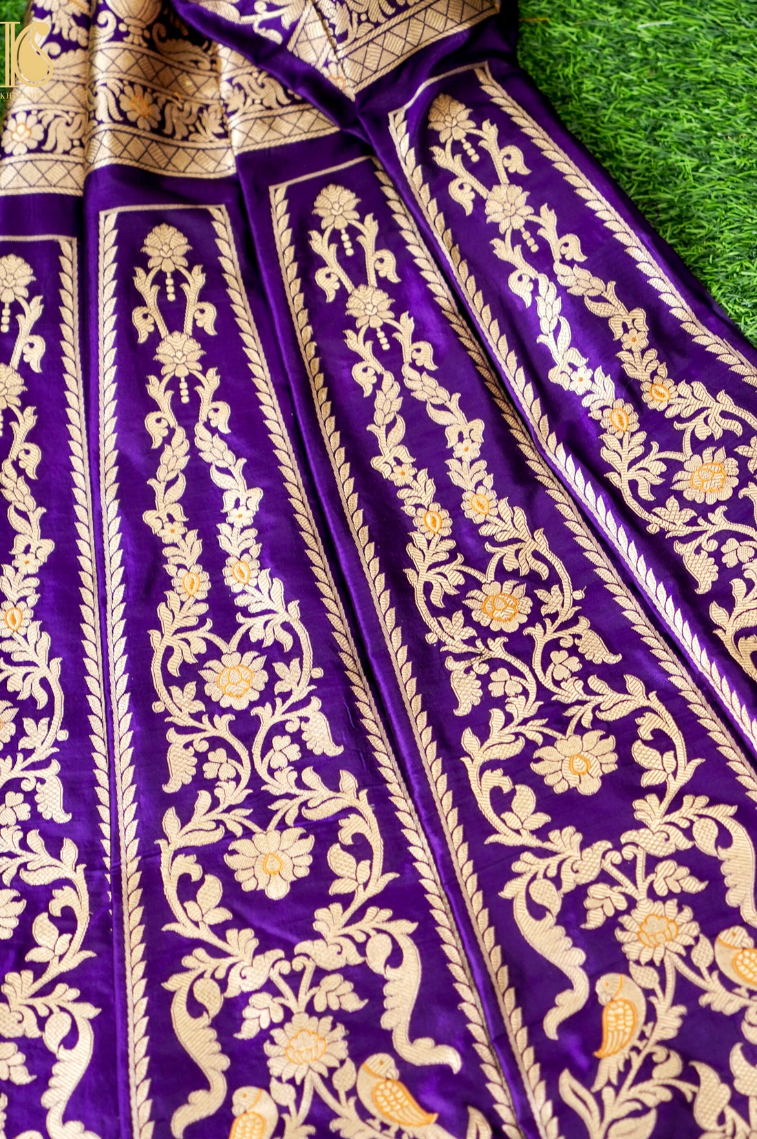 Handloom Banarasi Katan SIlk Kalidar Vanrajni Lehenga