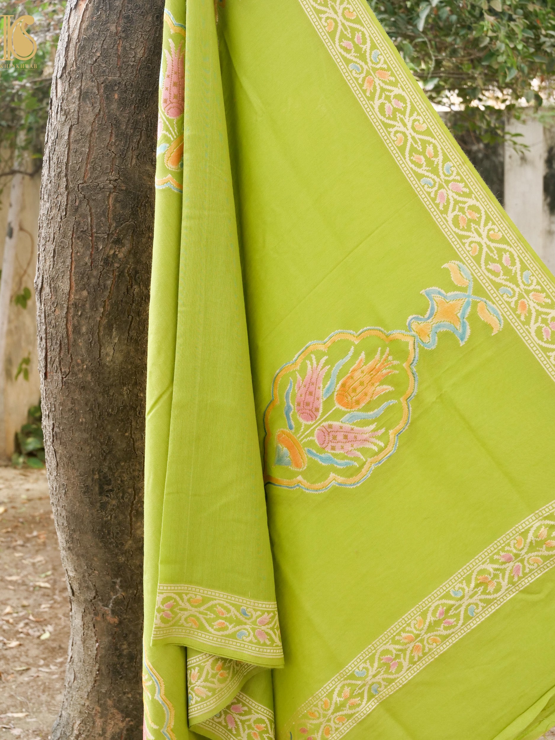 Handwoven Banarasi Moonga Silk Turkish Dupatta with Hand Brush