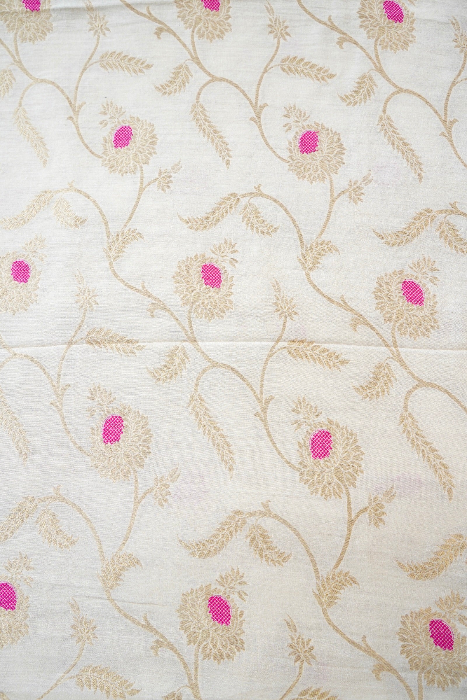 Moonga Silk Handloom Banarasi Dyeable Fabric