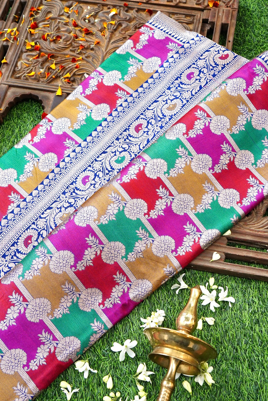 Handloom Banarasi Pure Katan Silk Rangkat Saree