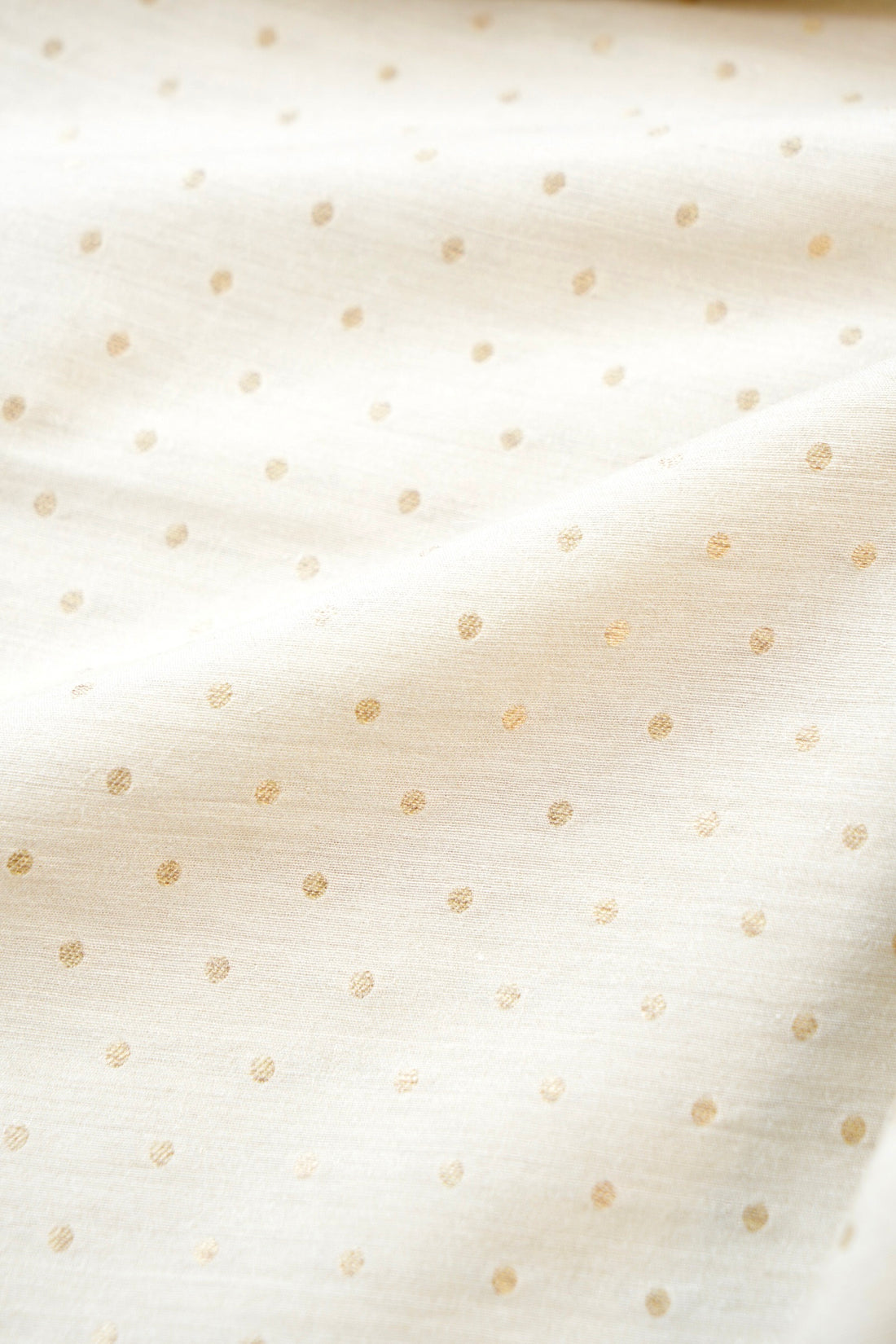 Moonga Silk Handloom Banarasi Dyeable Fabric