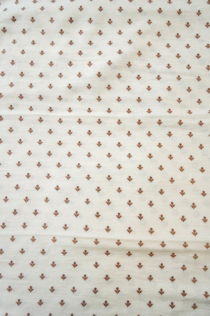 Moonga Silk Handloom Banarasi Dyeable Fabric