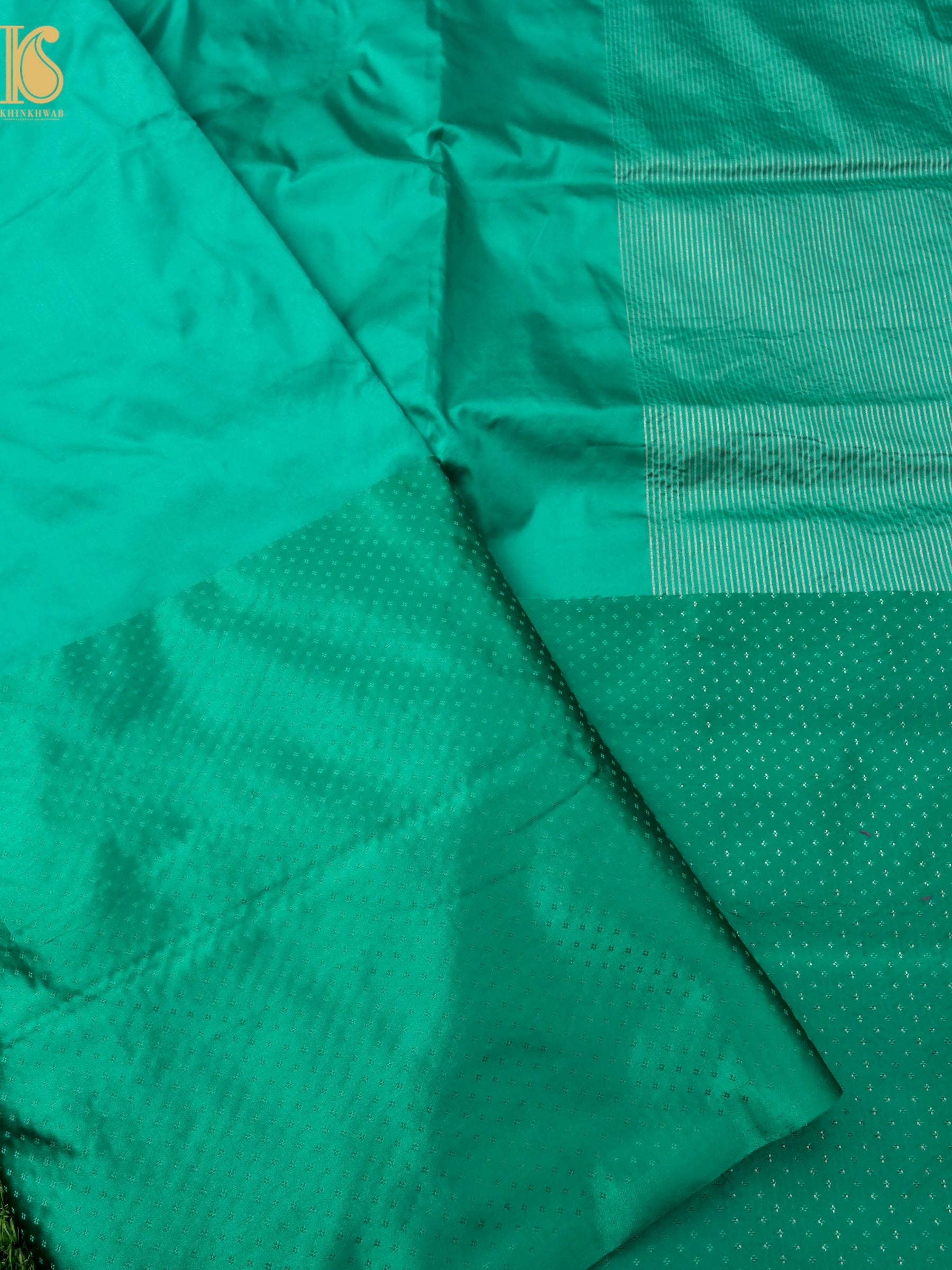 Handwoven Pure Mashru Silk Banarasi Saree