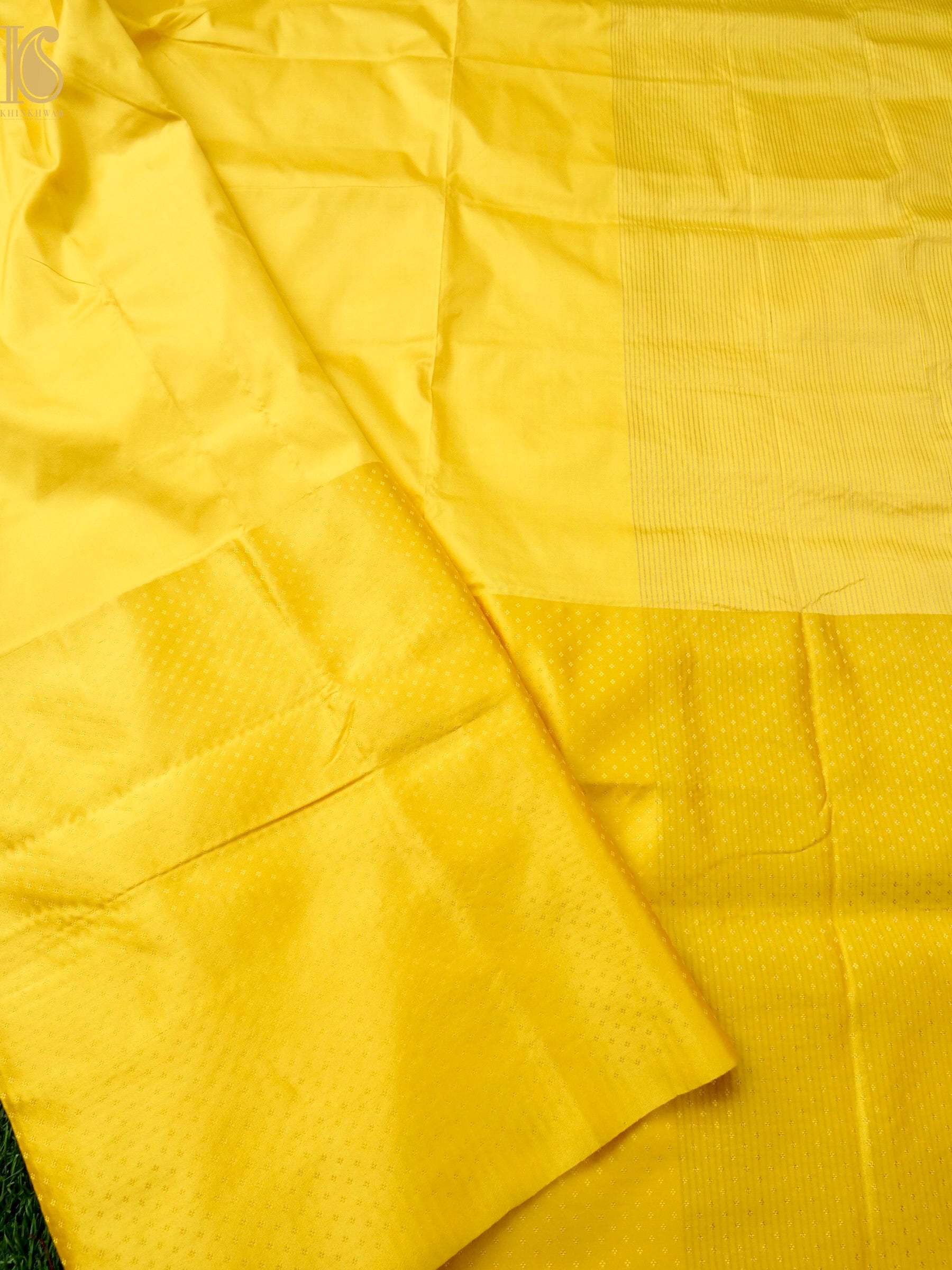 Handwoven Pure Mashru Silk Banarasi Saree