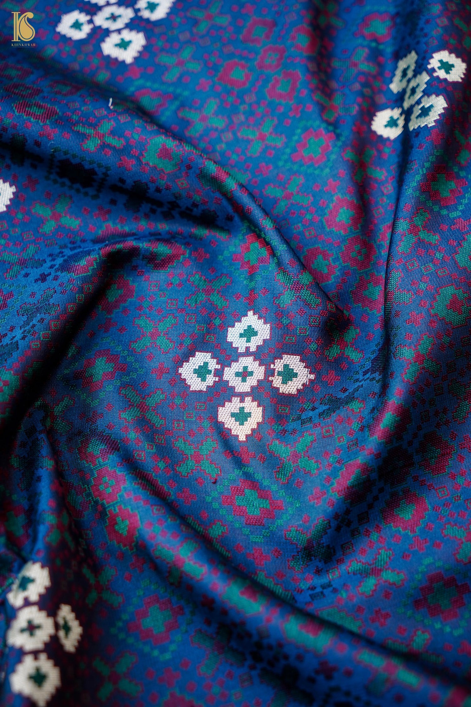 Handwoven Pure Mashru Silk Tanchoi Banarasi Saree