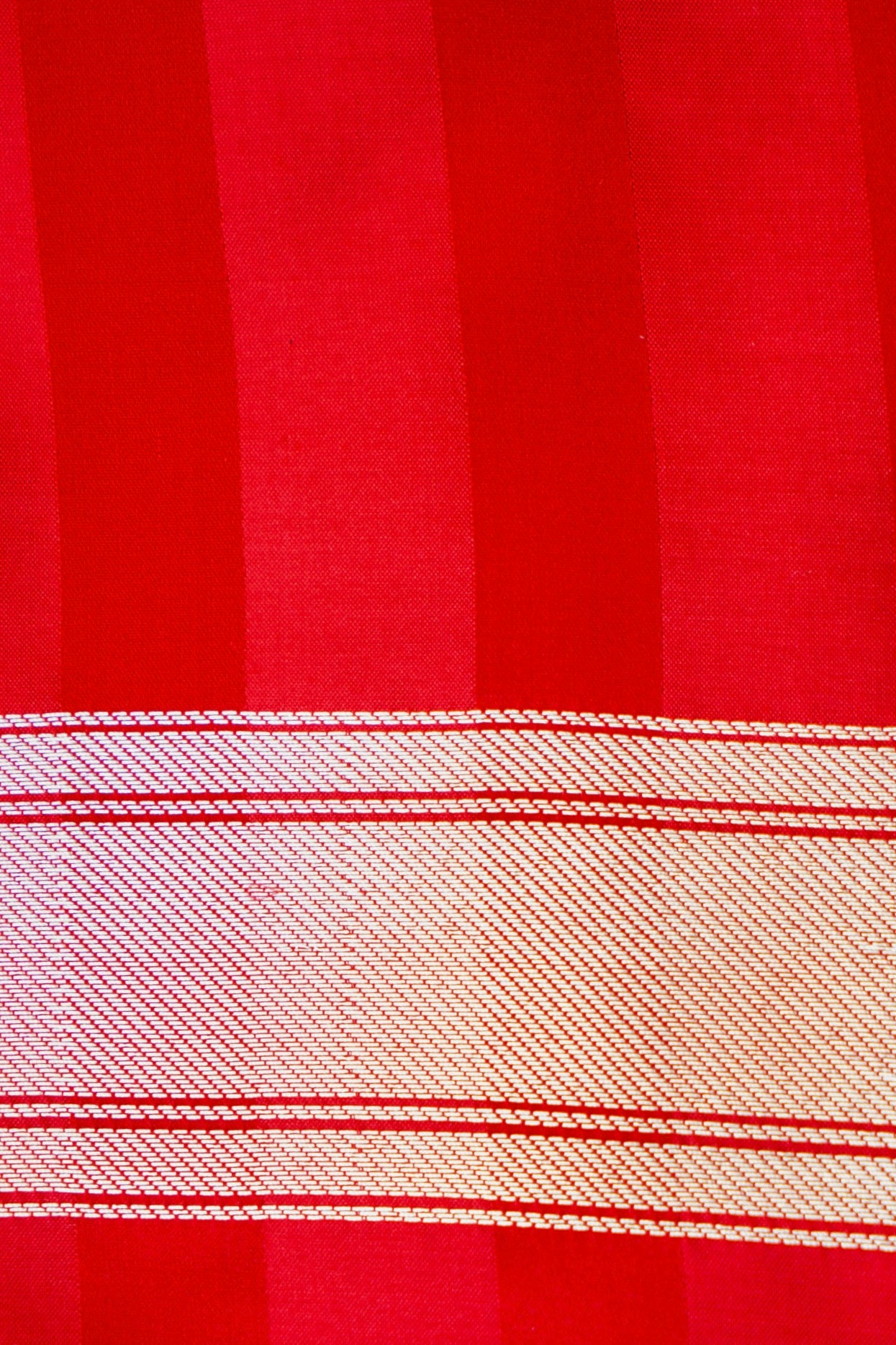 Handwoven Pure Mashru Satin Silk Tanchoi Banarasi Saree