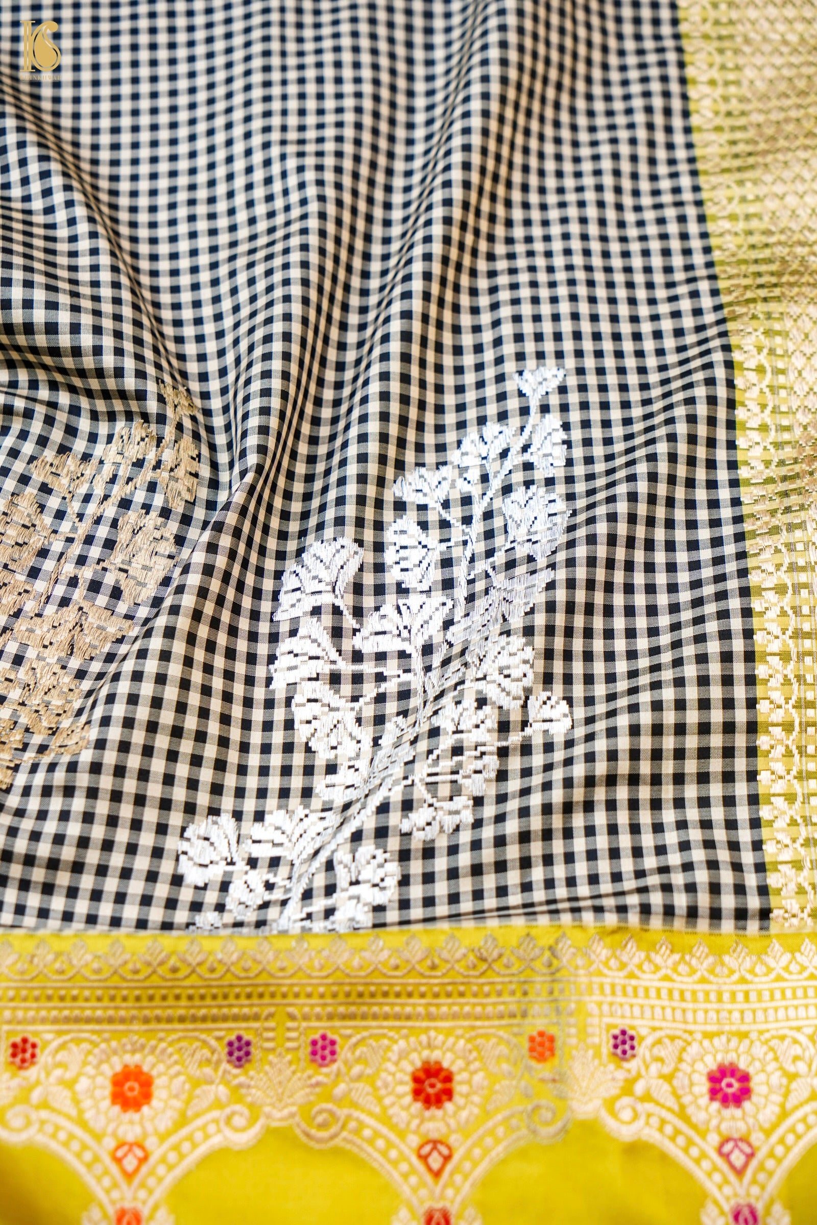 Banarasi Handloom Pure Katan Silk Kadwa Check Saree