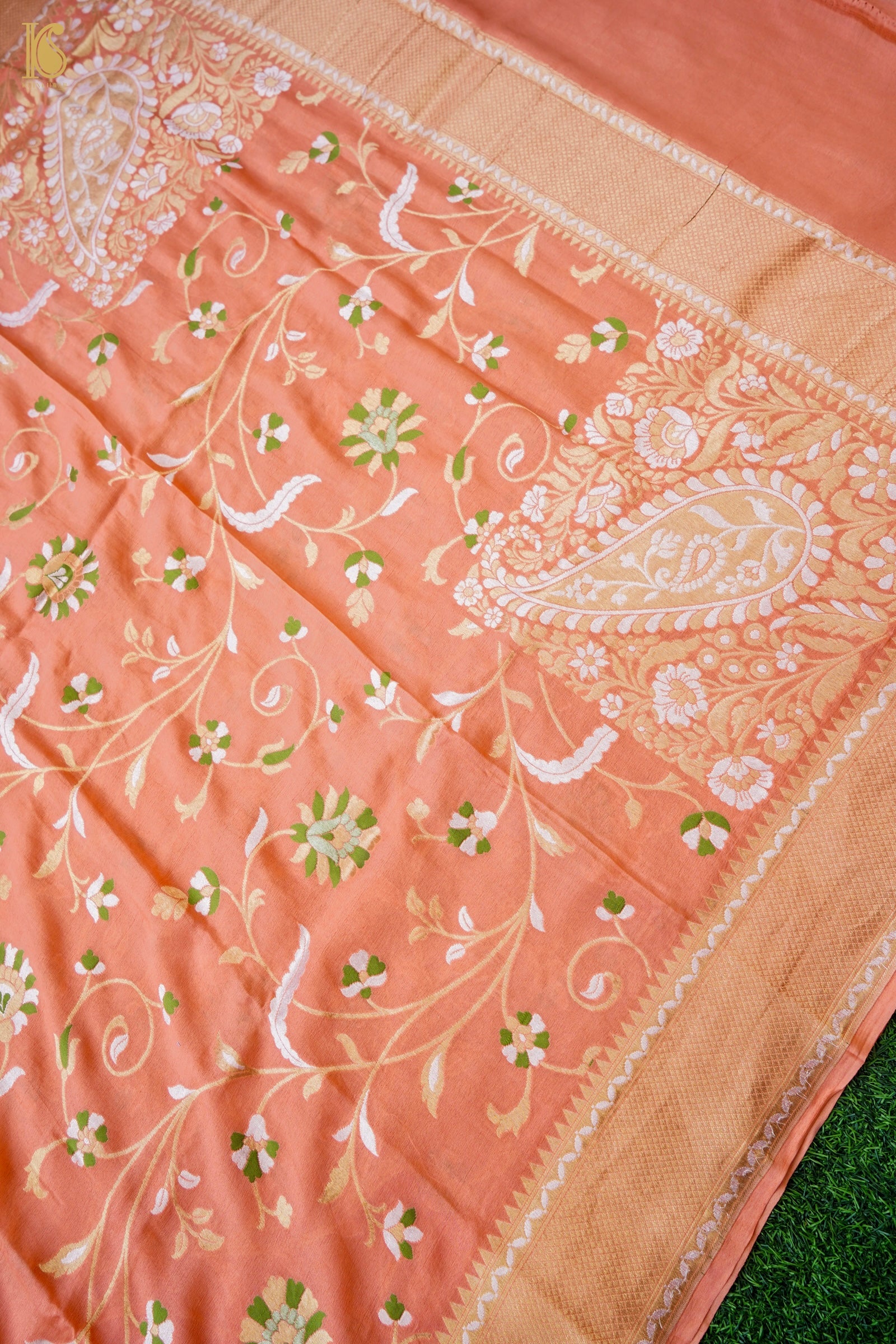 Banarasi Georgette Dupatta with Meenakari