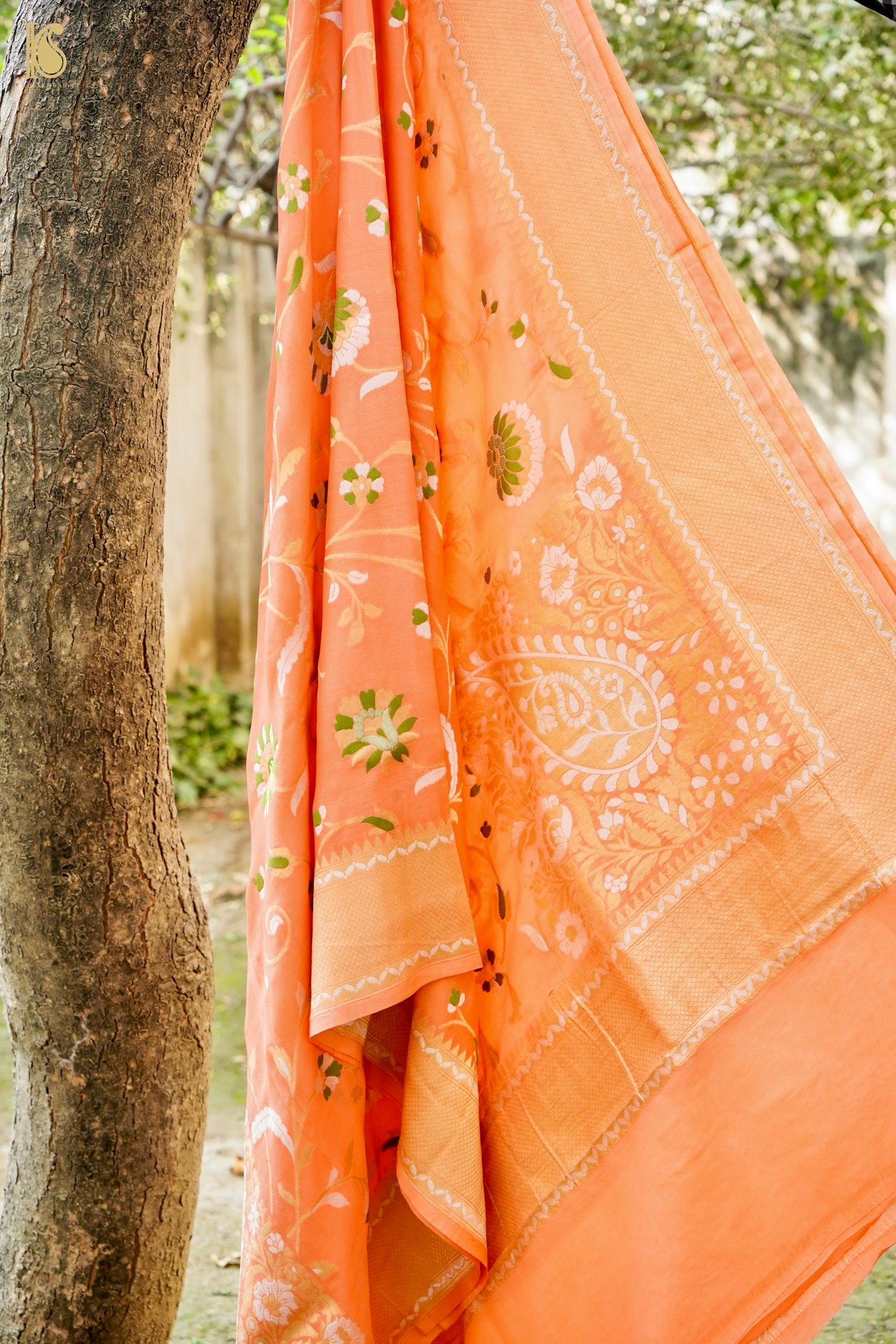 Banarasi Georgette Dupatta with Meenakari